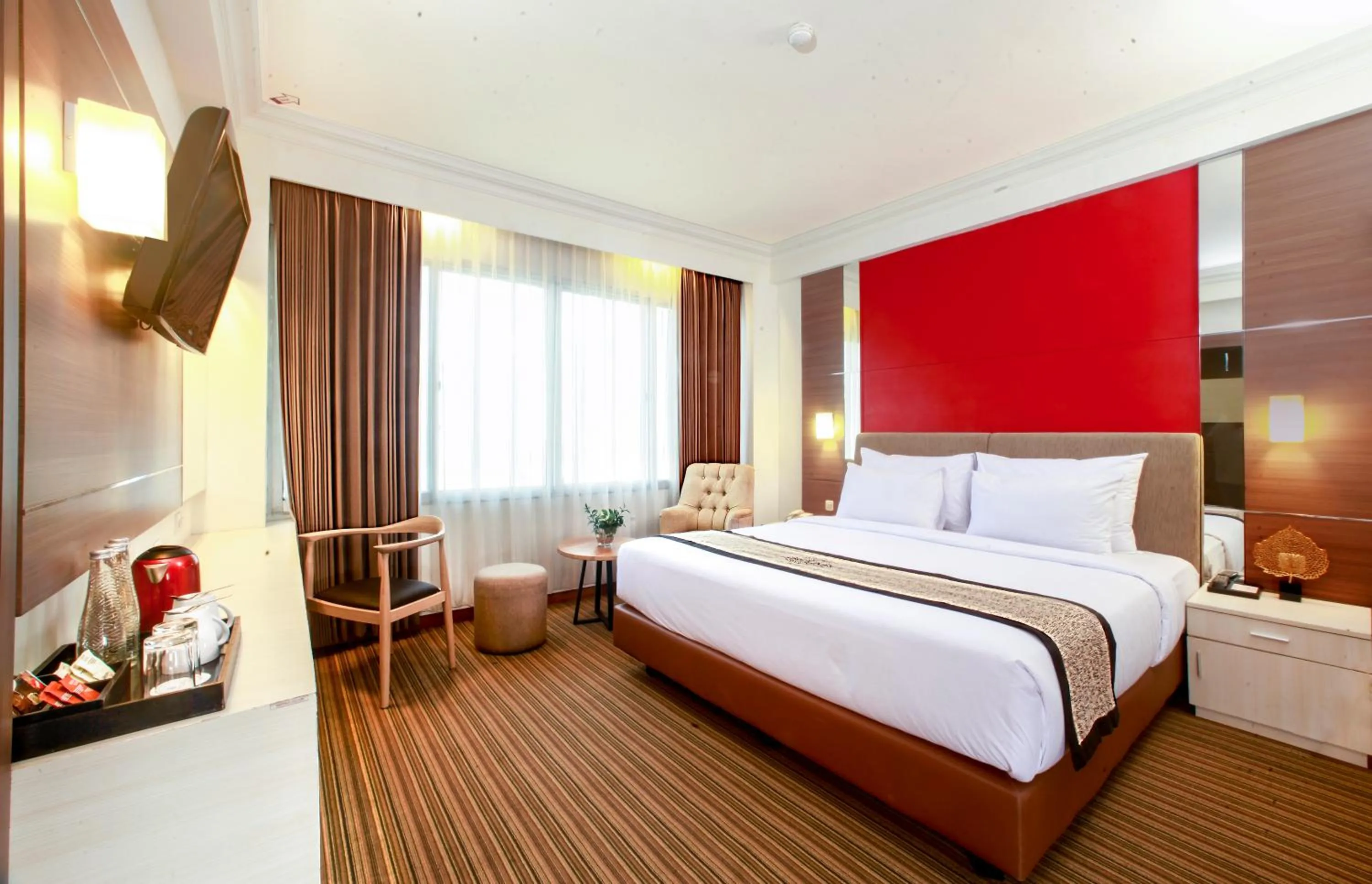 Bedroom, Bed in Grand Inna Tunjungan Hotel Surabaya