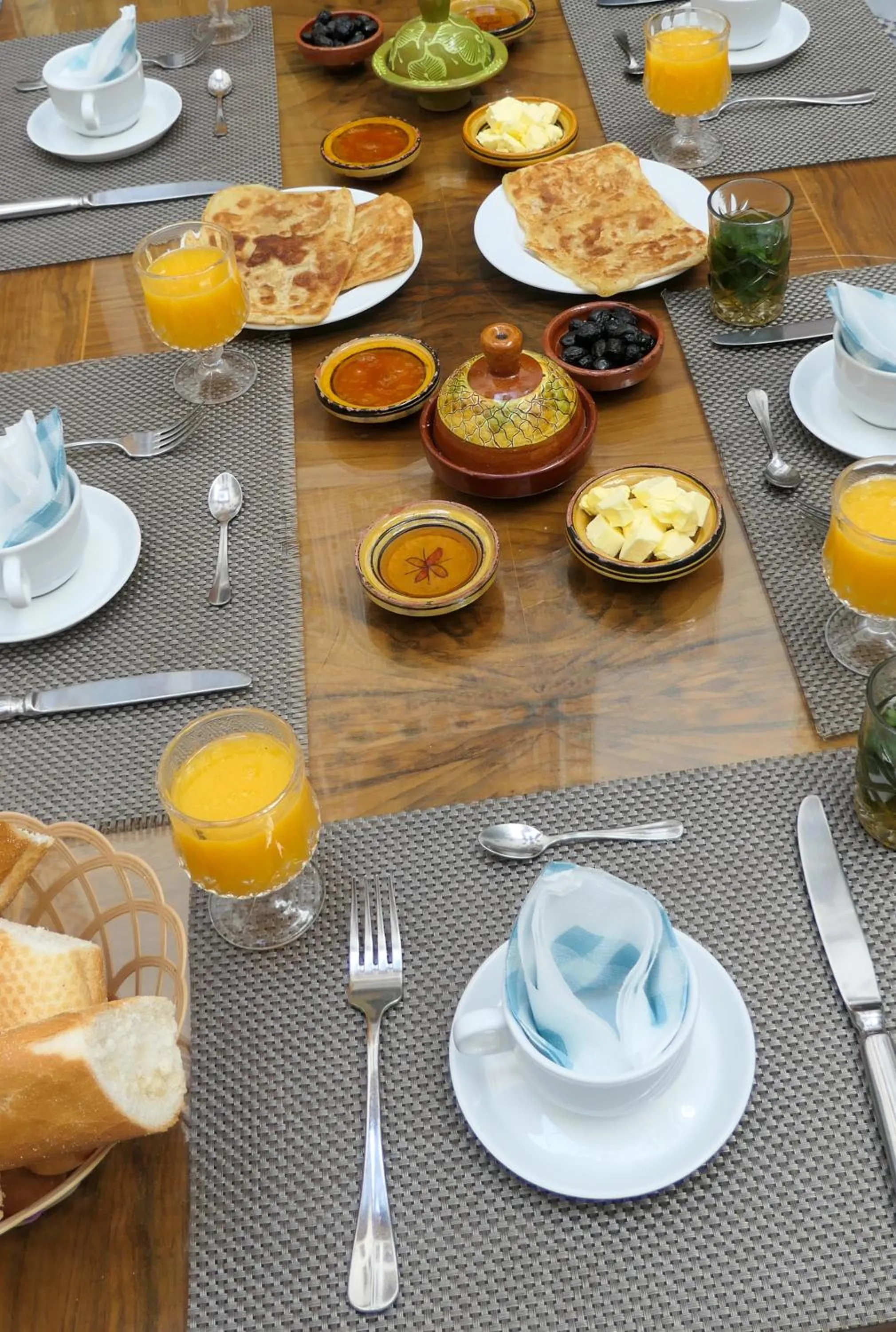 Restaurant/places to eat in Riad Le Patio De Fes