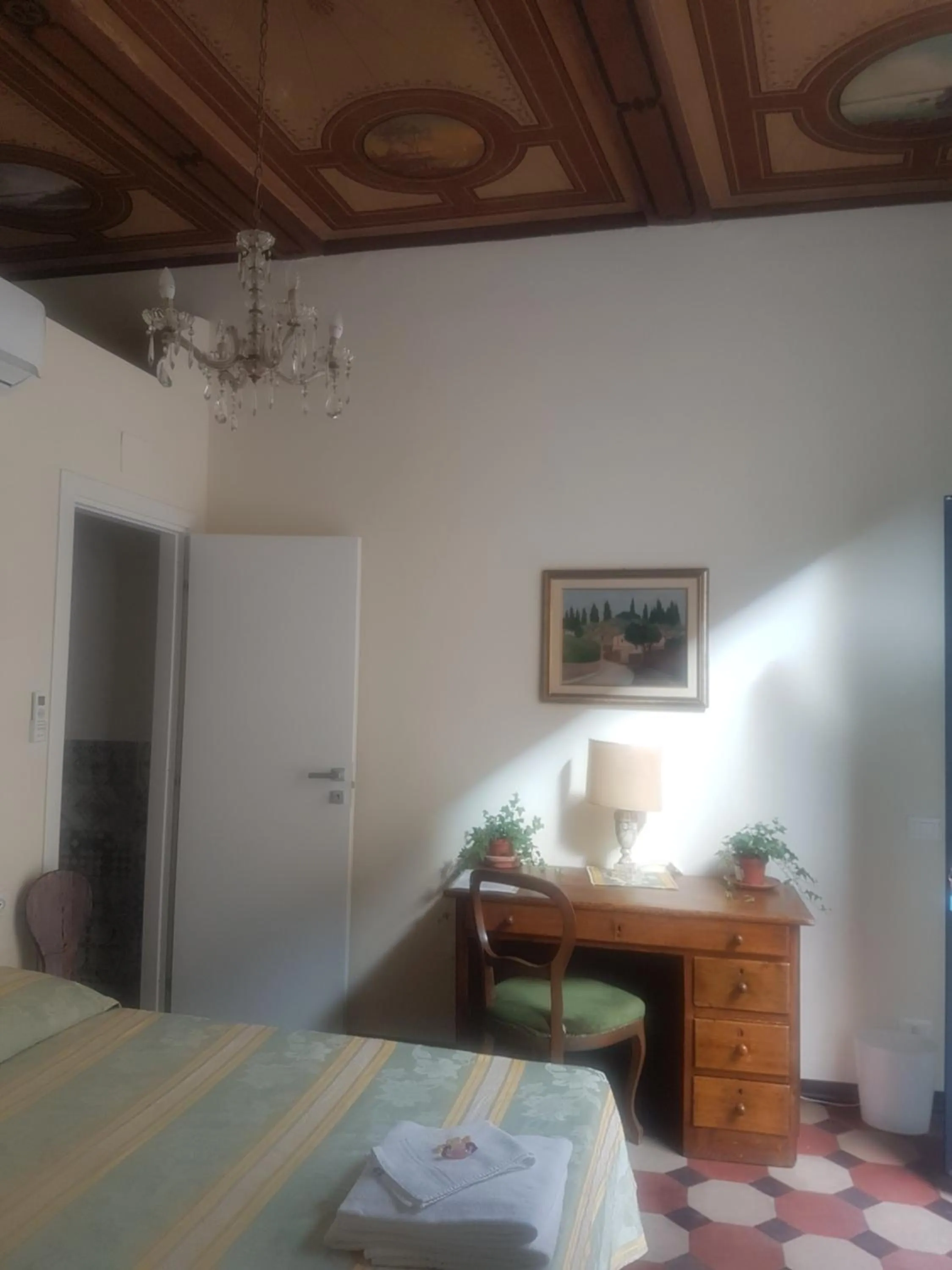 Photo of the whole room, Bed in Soggiorno Sogna Firenze