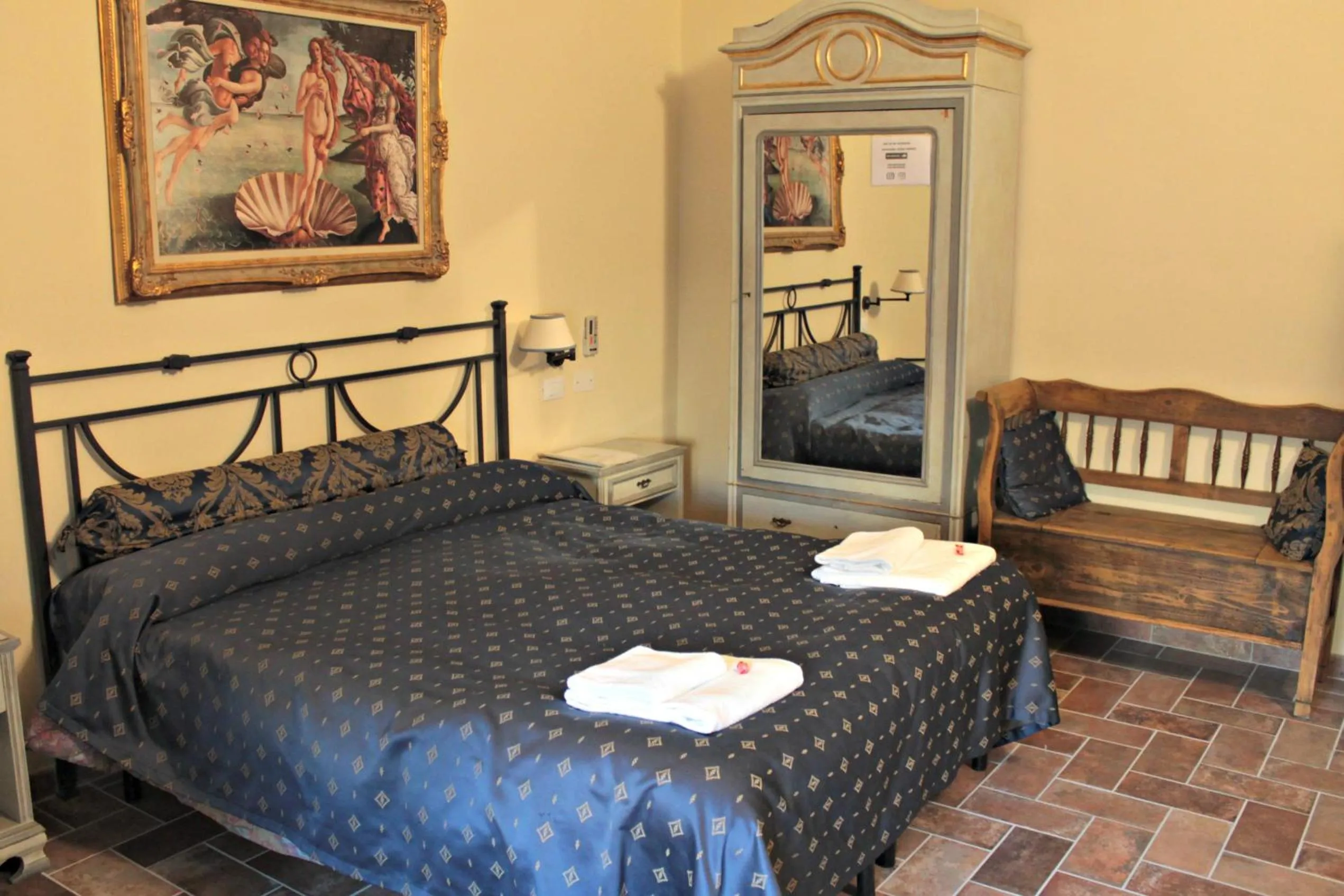 Photo of the whole room, Bed in Soggiorno Sogna Firenze
