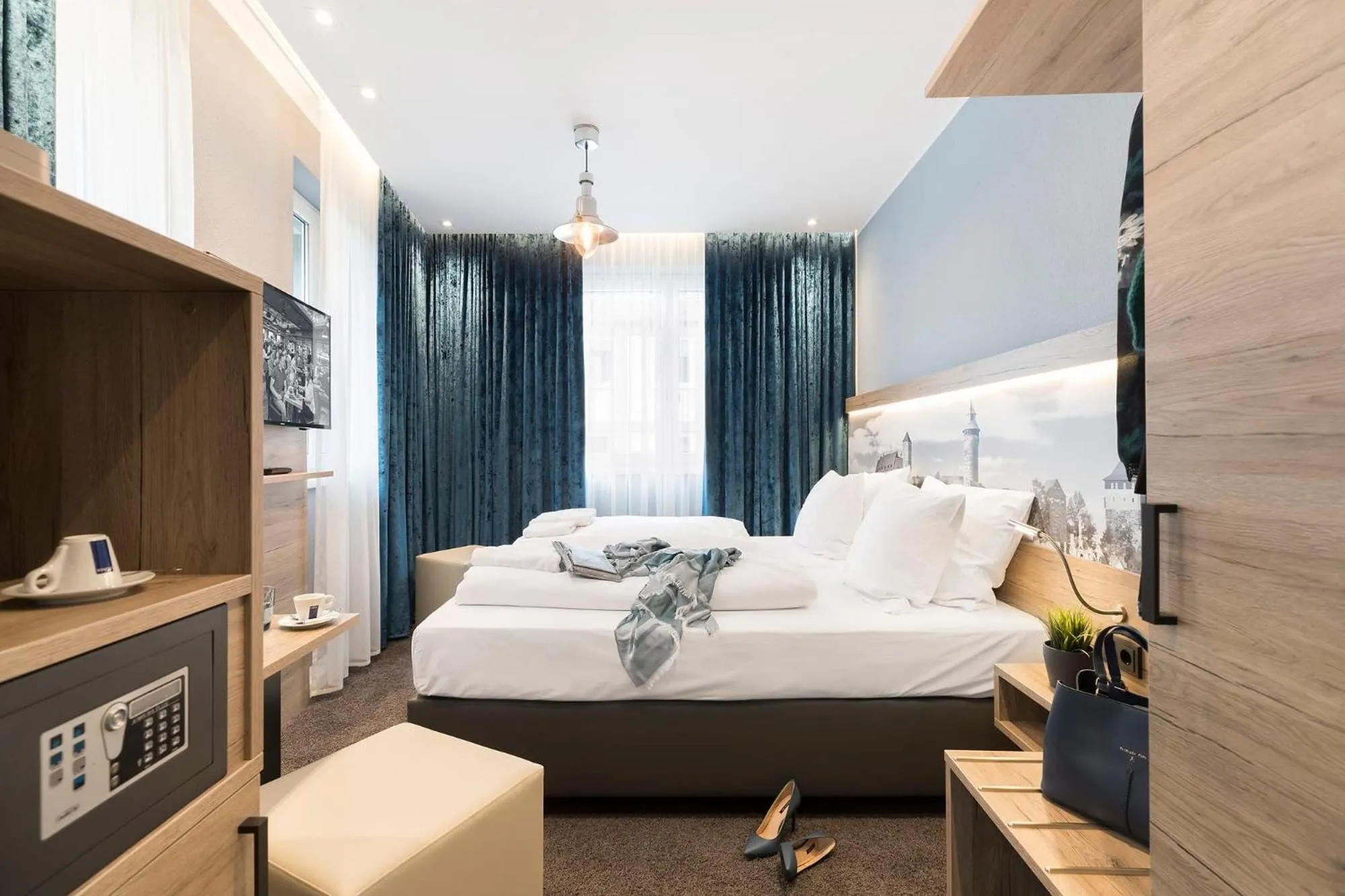 Bed in Aparthotel by dasPaul