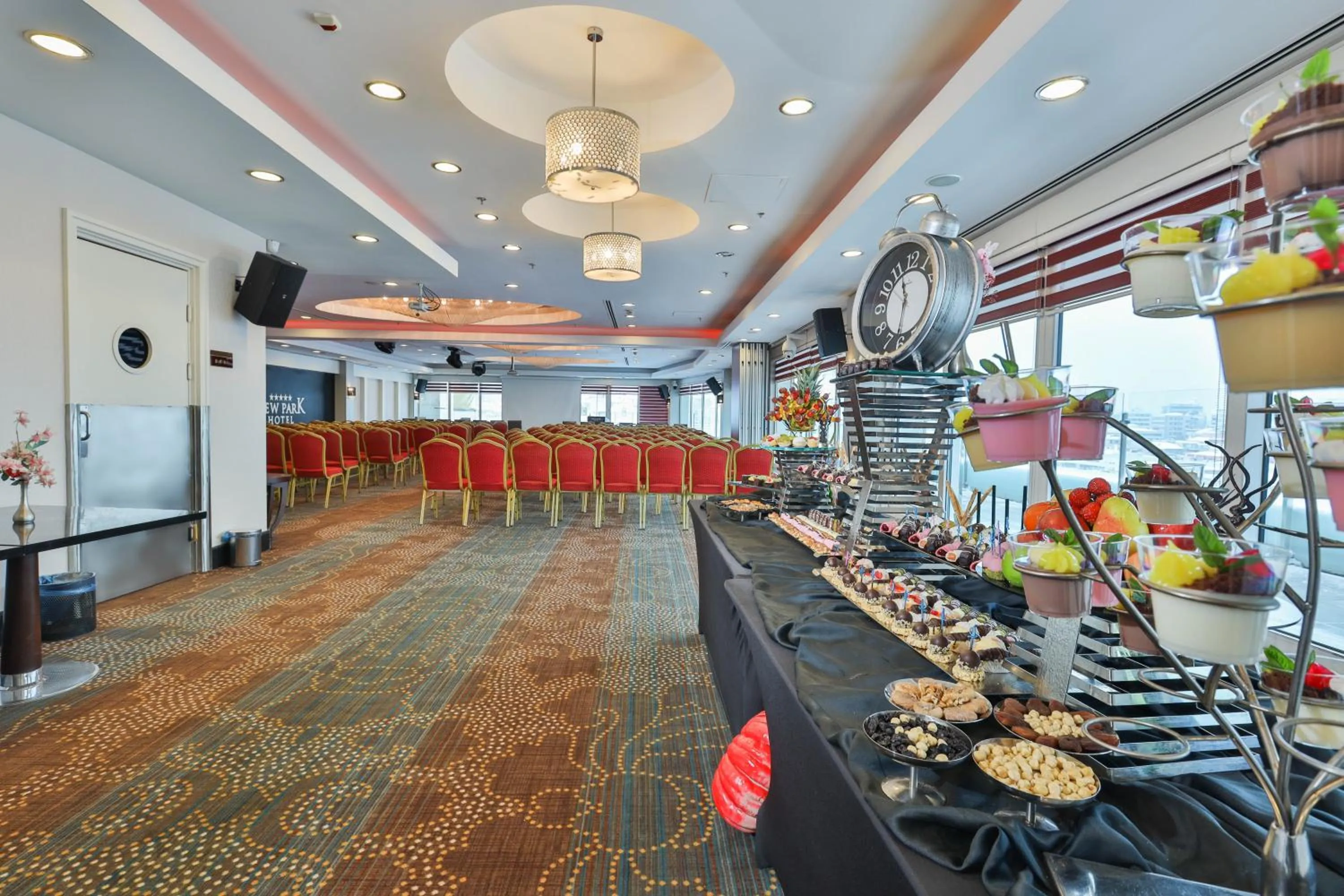 Meeting/conference room in New Park Hotel