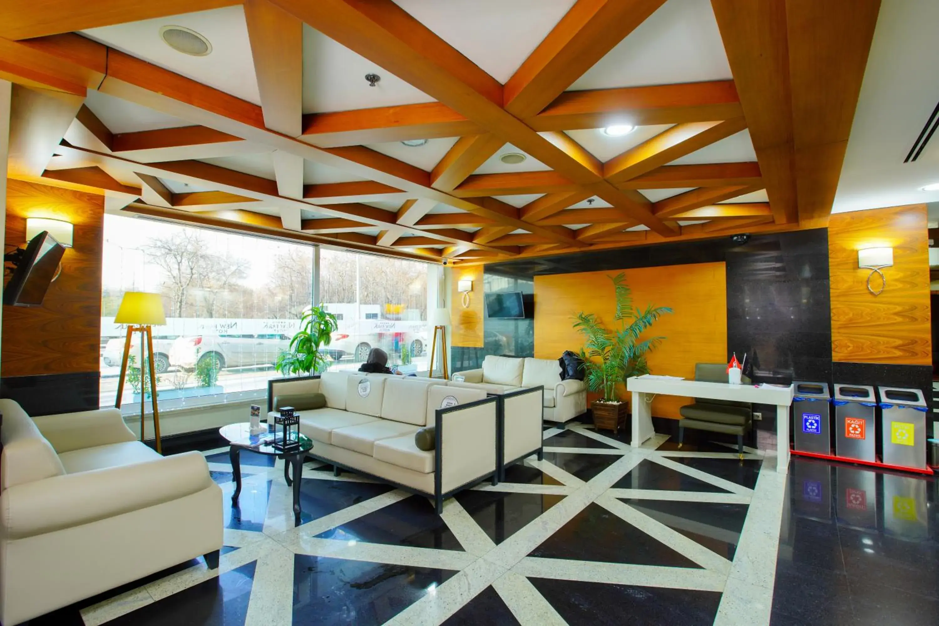 Living room in New Park Hotel Living room in New Park Hotel