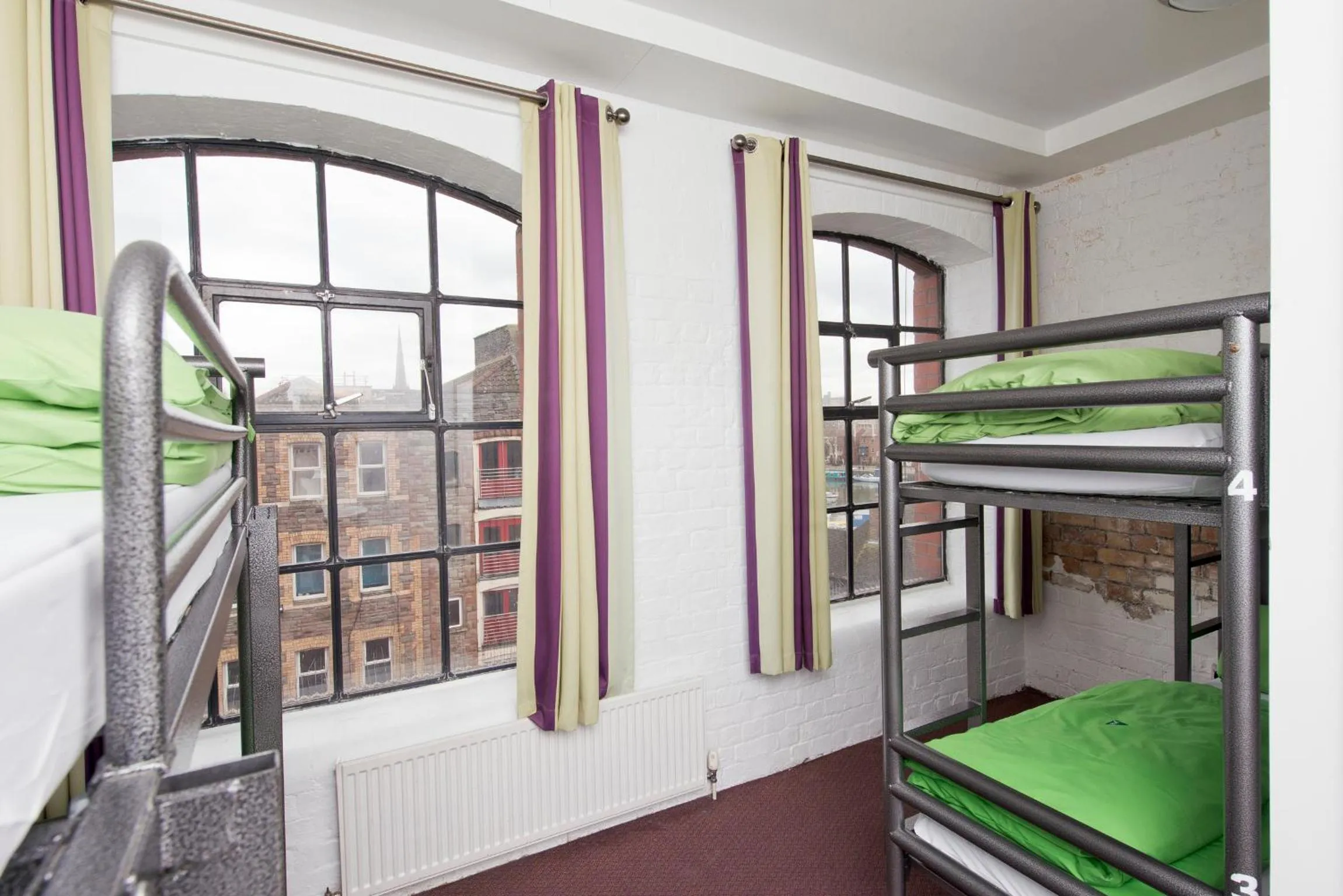 Day, Bed in YHA Bristol