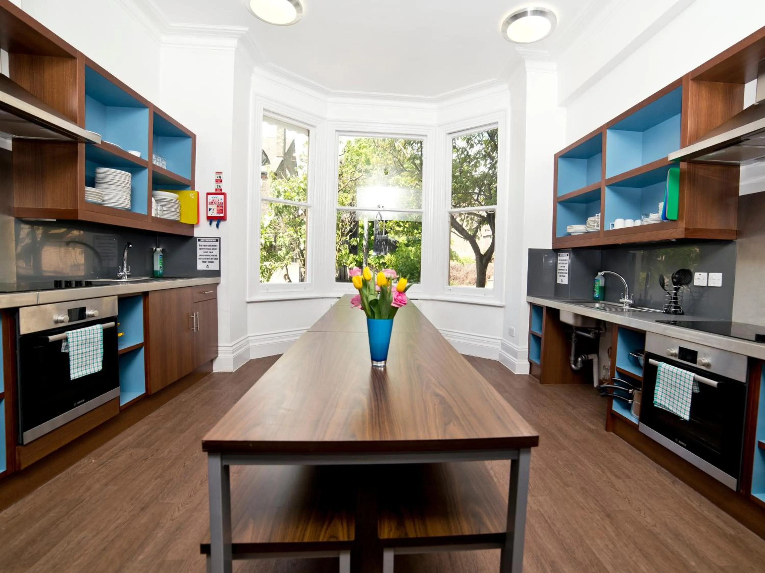 Kitchen or kitchenette in YHA Cambridge