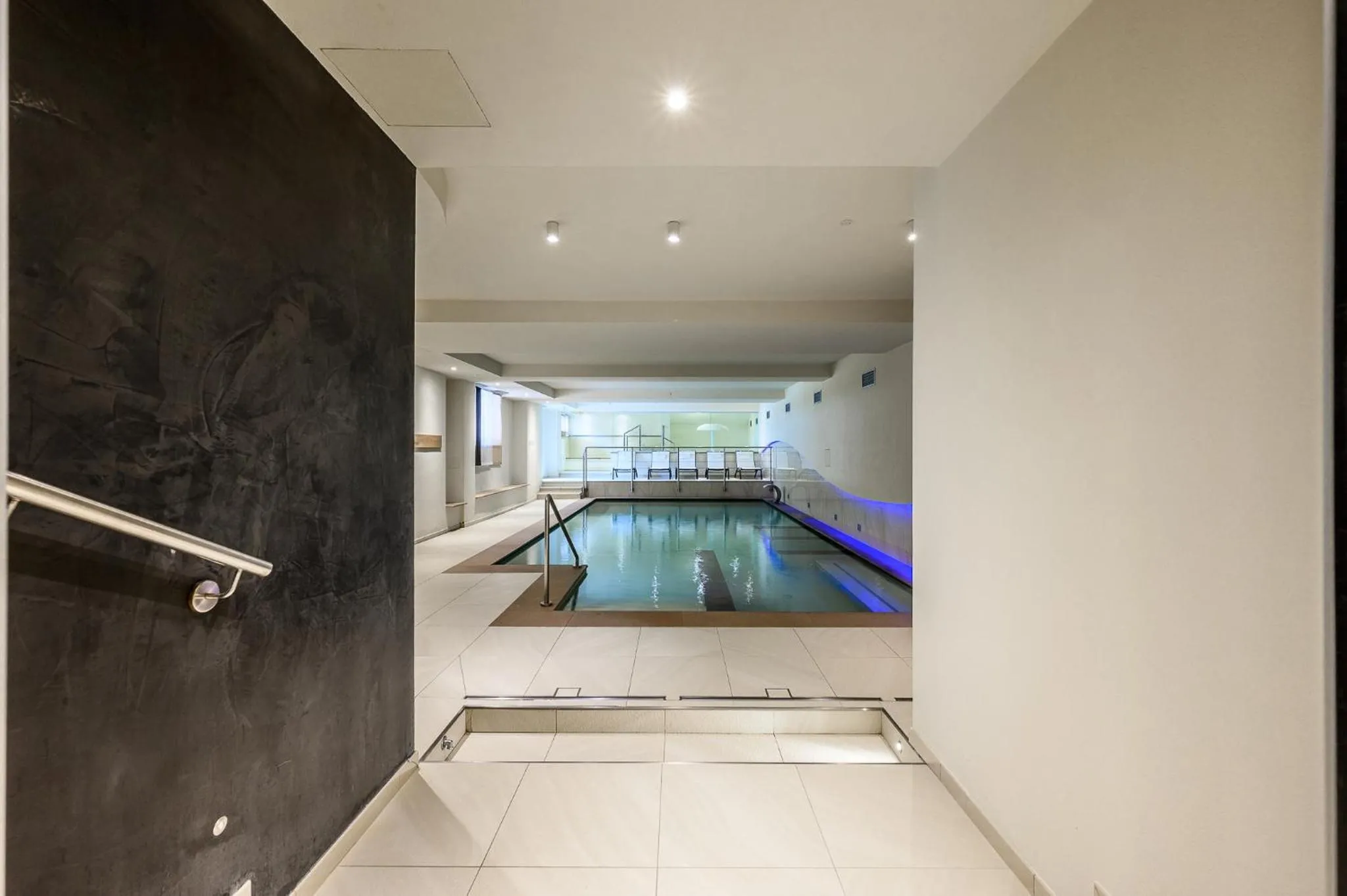 Swimming pool in Ravelli Sporting