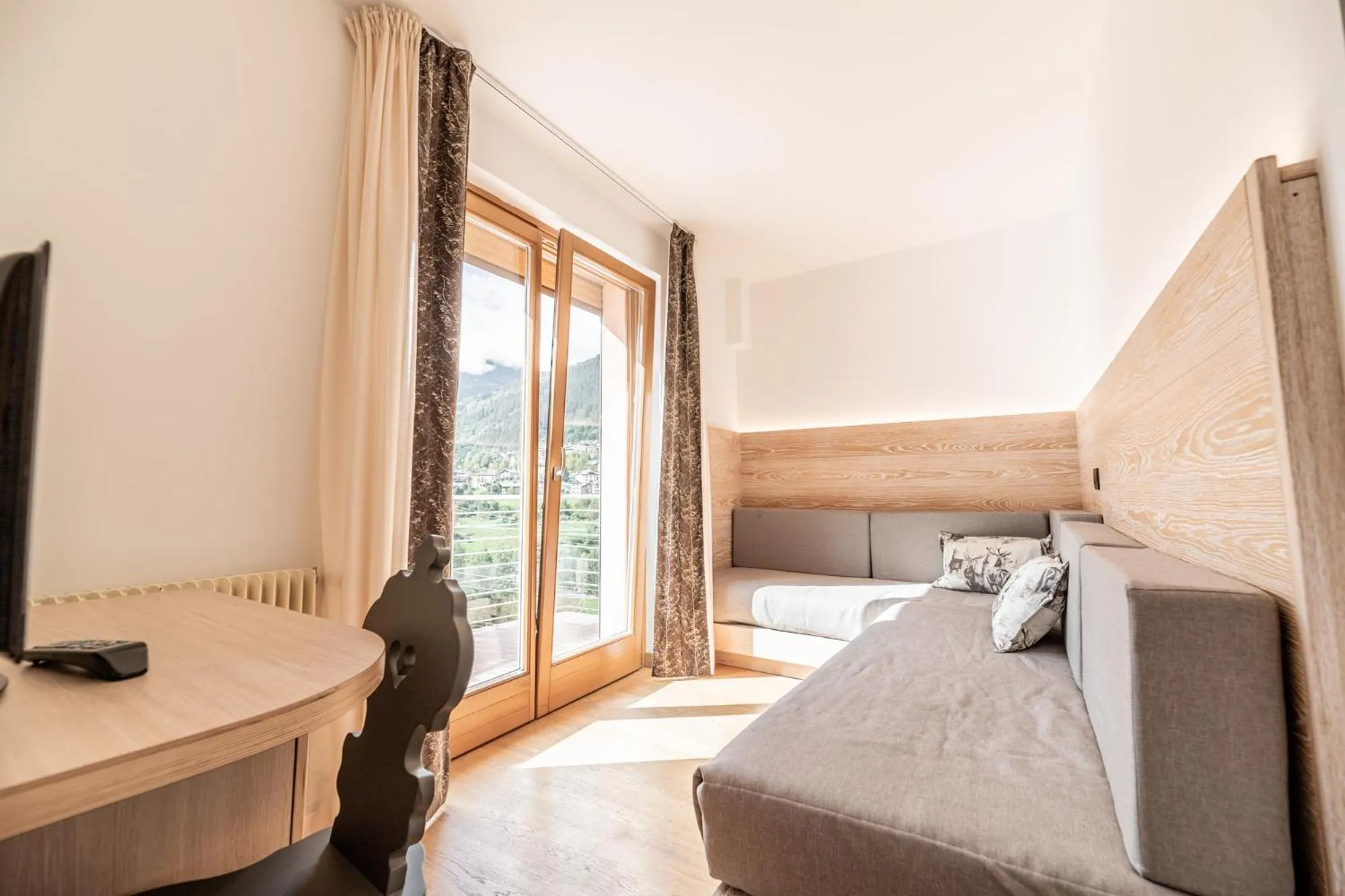 Photo of the whole room, Bed in Ravelli Sporting