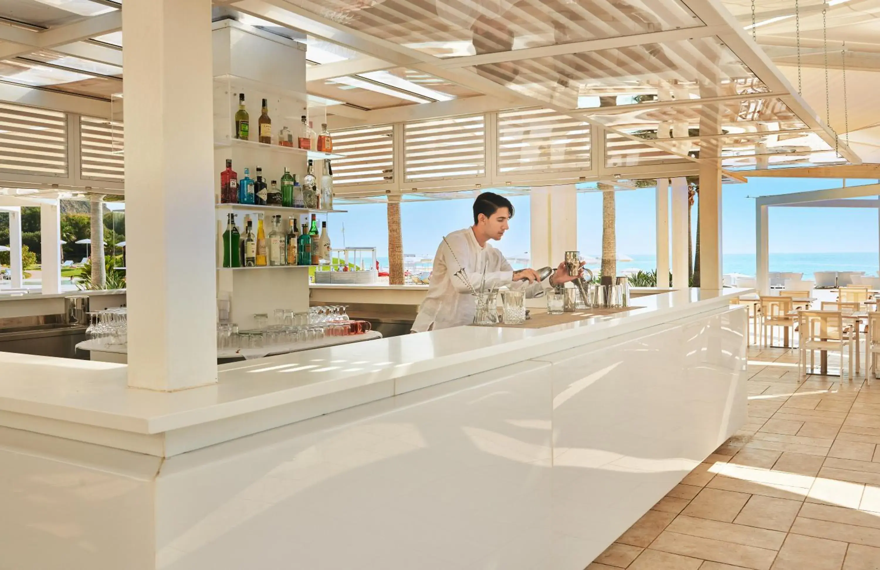 Lounge or bar in Capovaticano Resort Thalasso Spa Lounge or bar in Capovaticano Resort Thalasso Spa