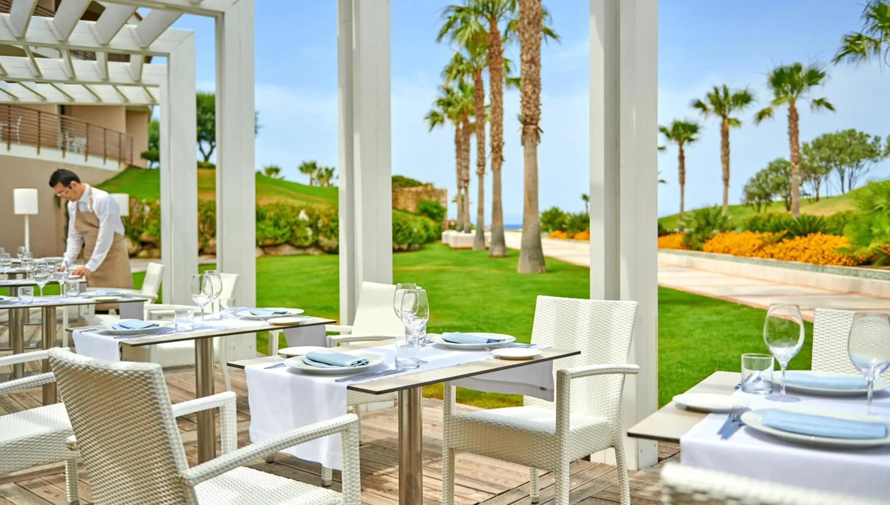 Restaurant/places to eat in Capovaticano Resort Thalasso Spa Restaurant/places to eat in Capovaticano Resort Thalasso Spa