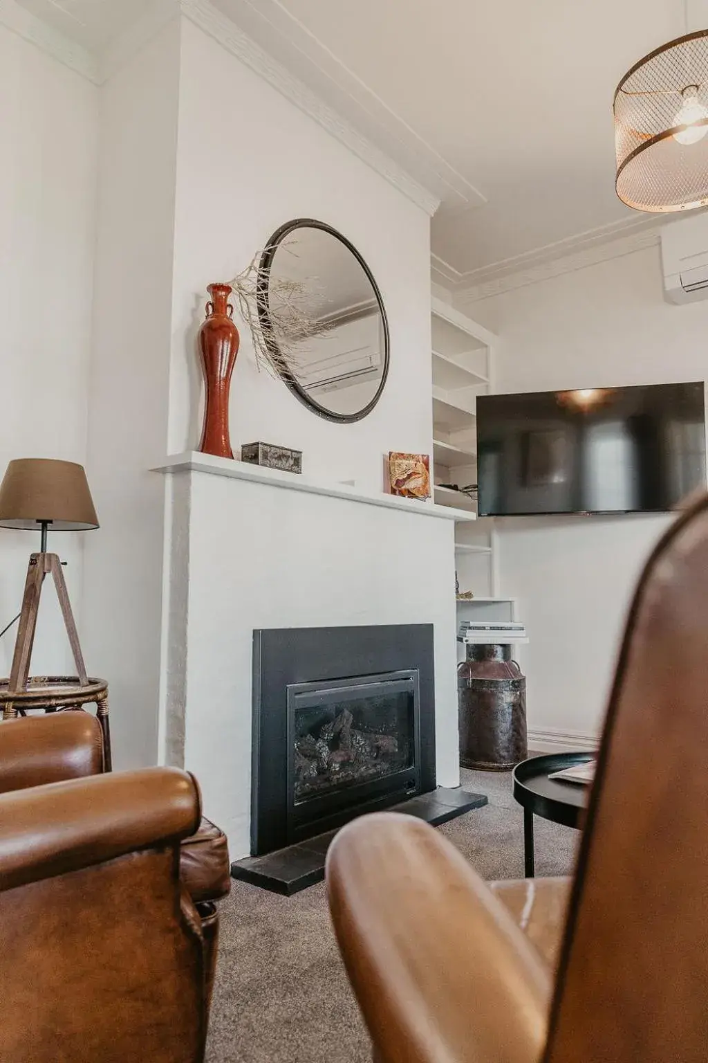 Living room in Edge17 Waterfront Apartment, plus Cottage with Garden View - Port Fairy Living room in Edge17 Waterfront Apartment, plus Cottage with Garden View - Port Fairy