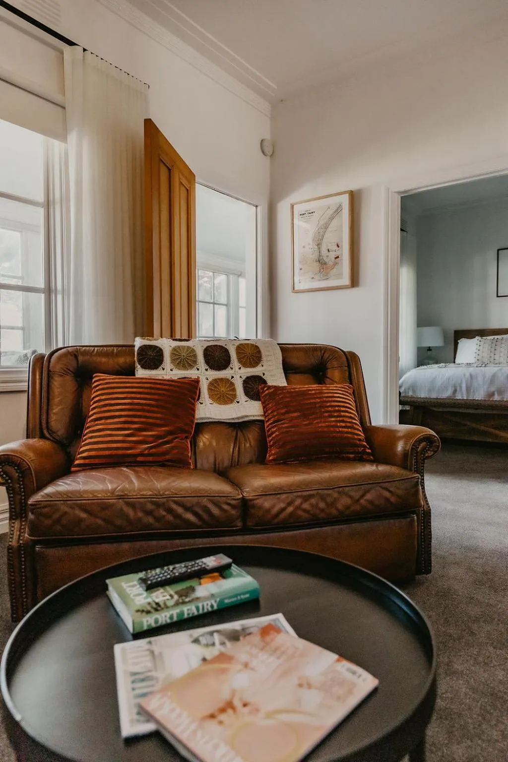 Living room in Edge17 Waterfront Apartment, plus Cottage with Garden View - Port Fairy