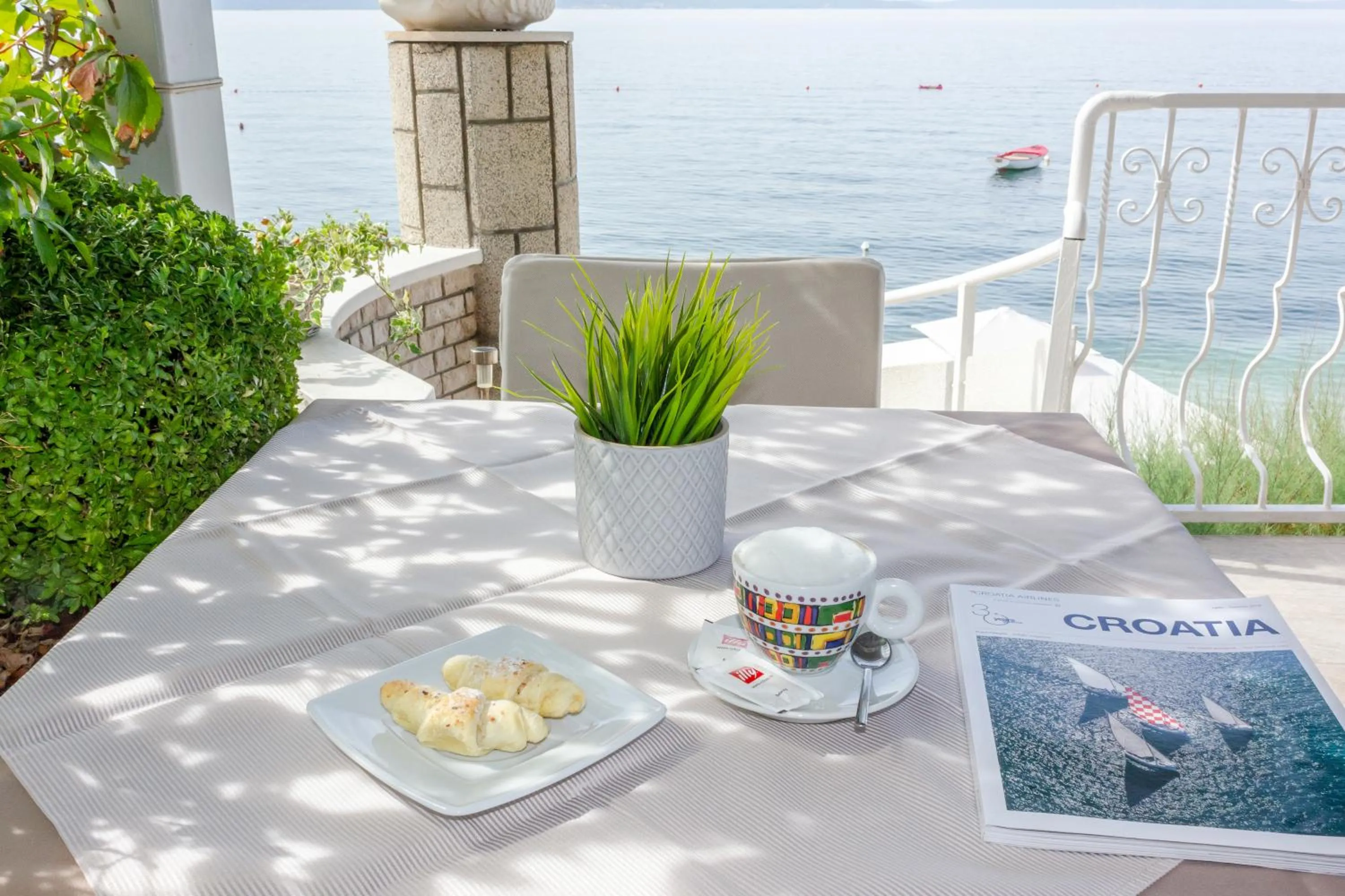 Food and drinks in Pansion Martin