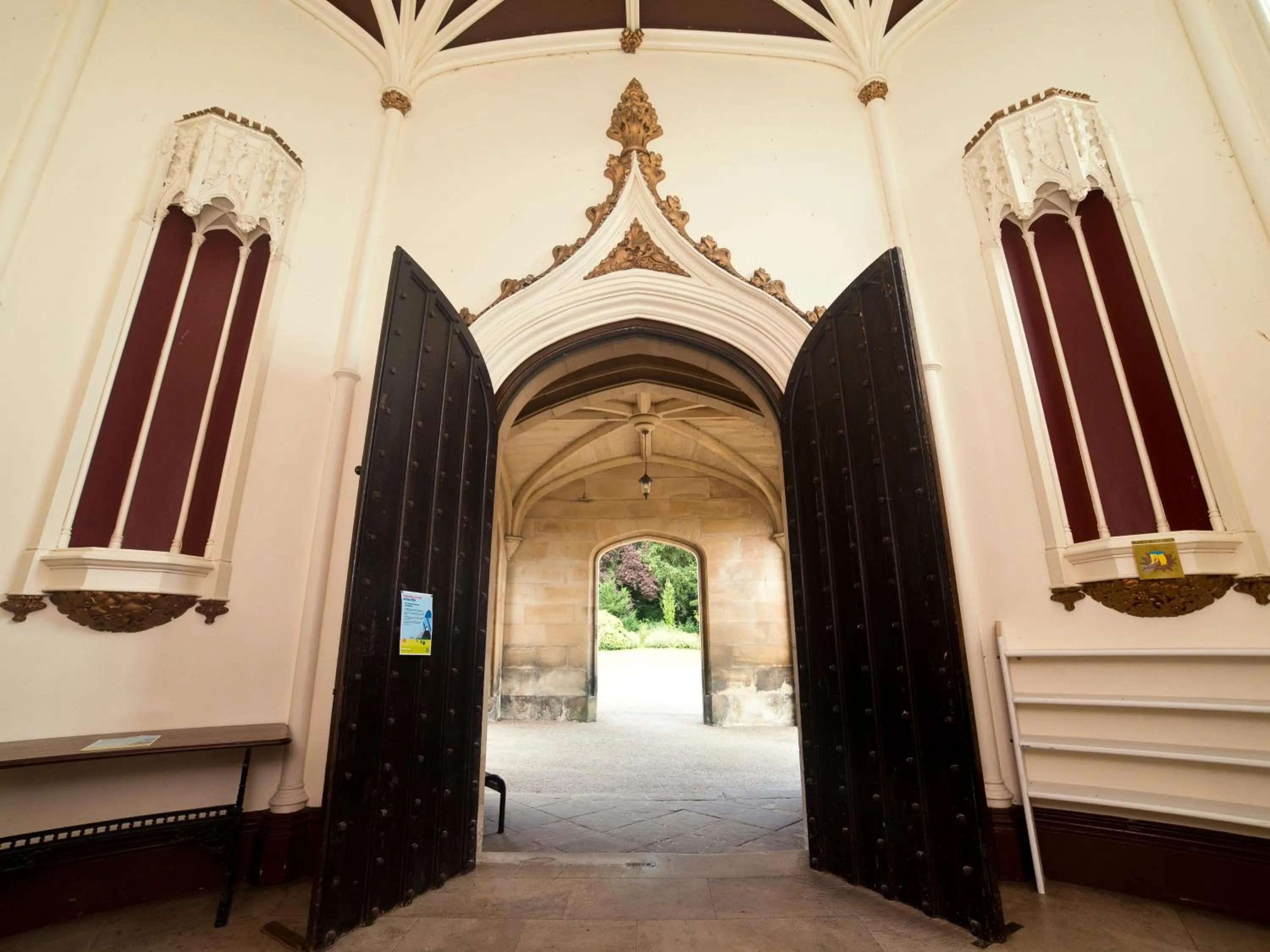 Facade/entrance in YHA Ilam Hall