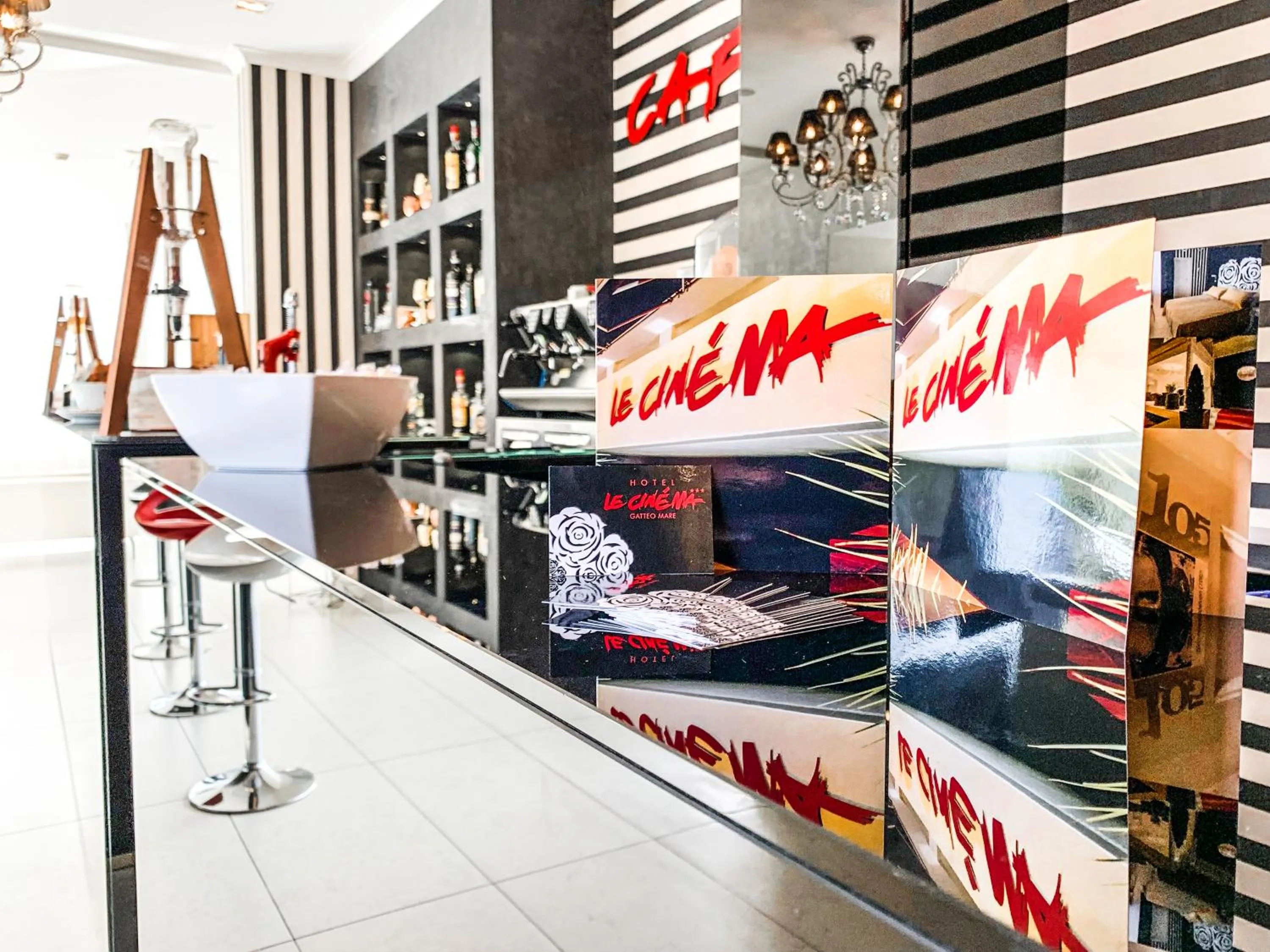 Property logo or sign in Hotel Le Cinéma