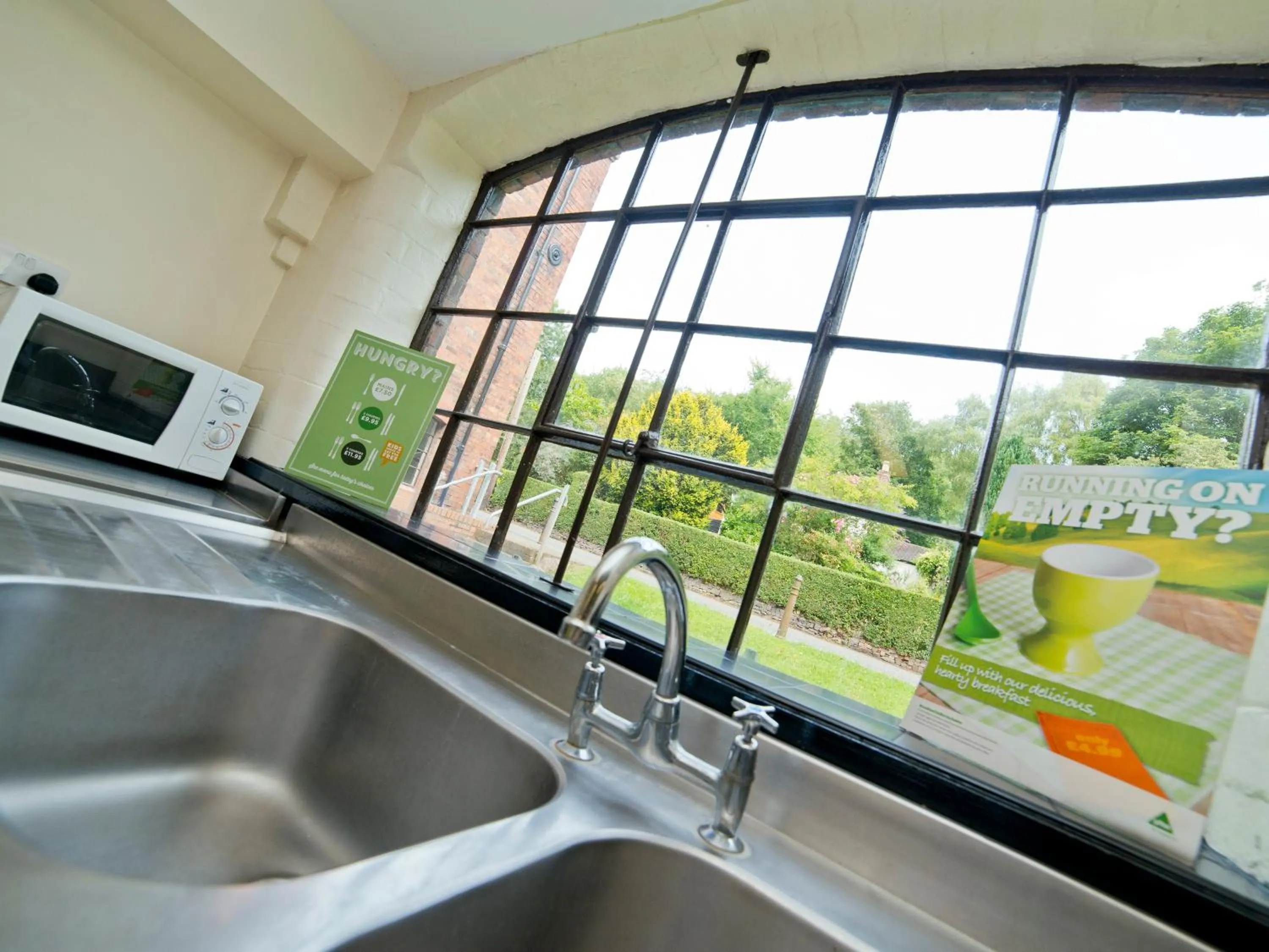 Kitchen or kitchenette in YHA Ironbridge Coalport