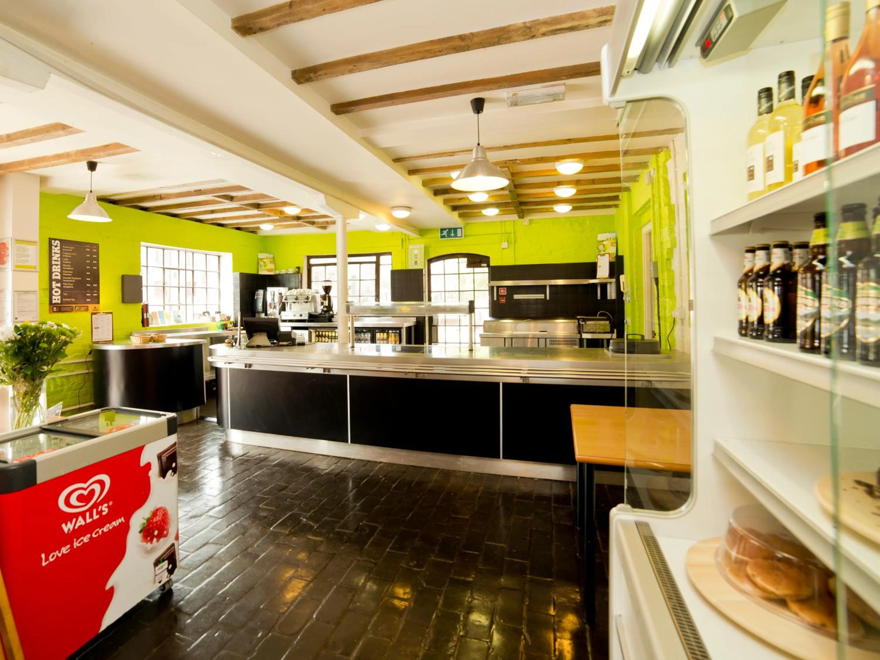 Restaurant/places to eat in YHA Ironbridge Coalport