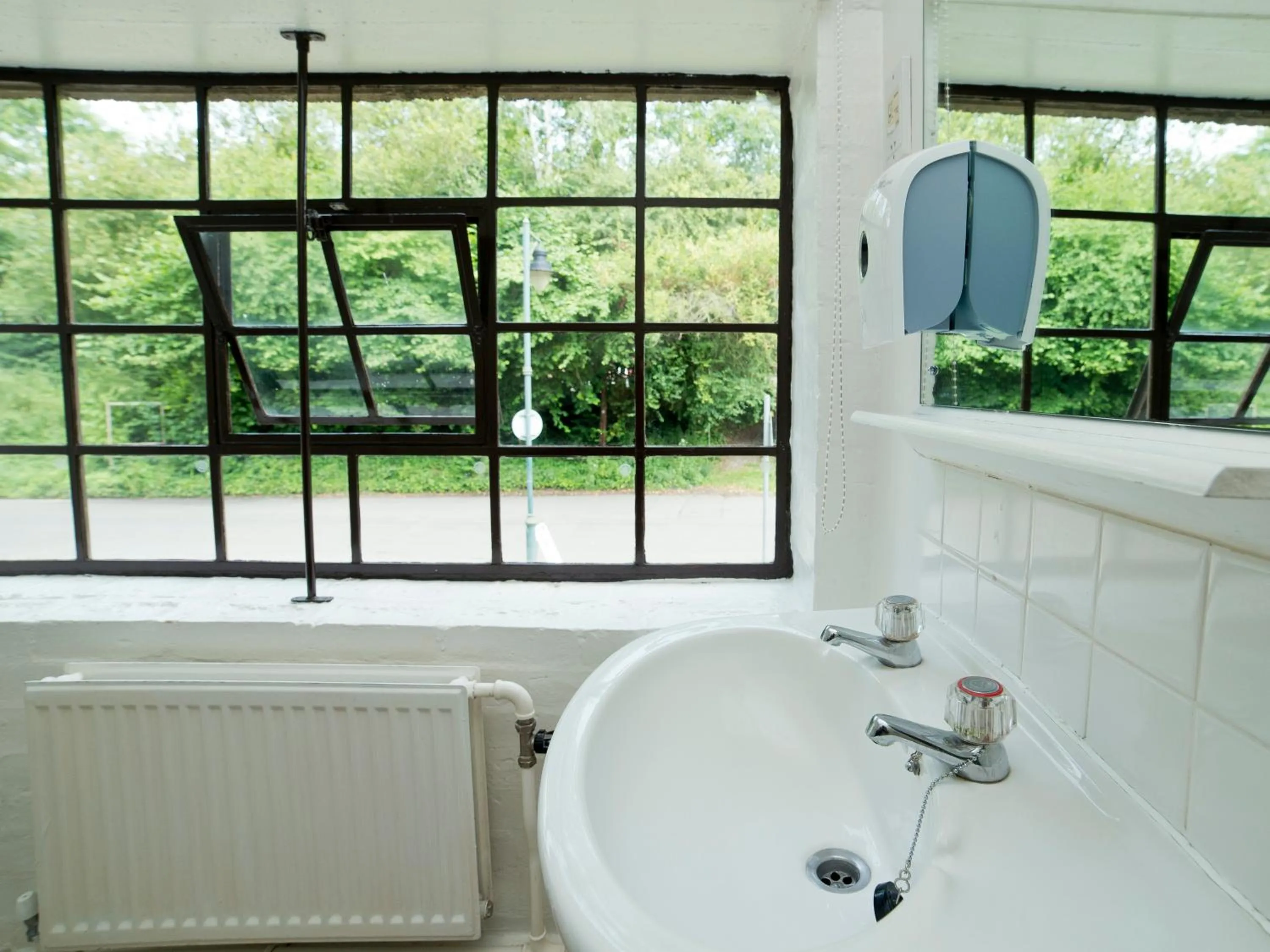 Bathroom in YHA Ironbridge Coalport
