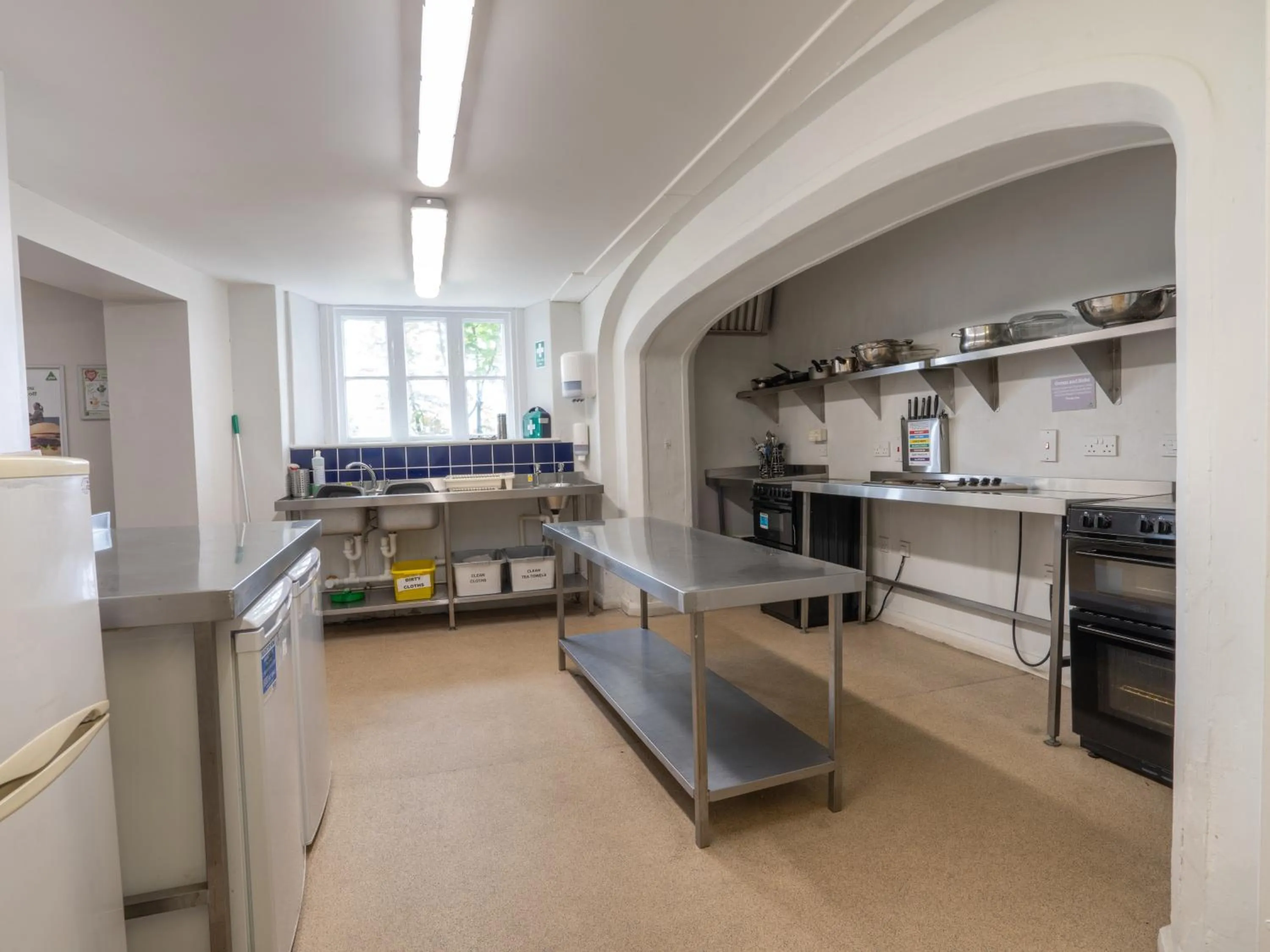 Communal kitchen in YHA Whitby