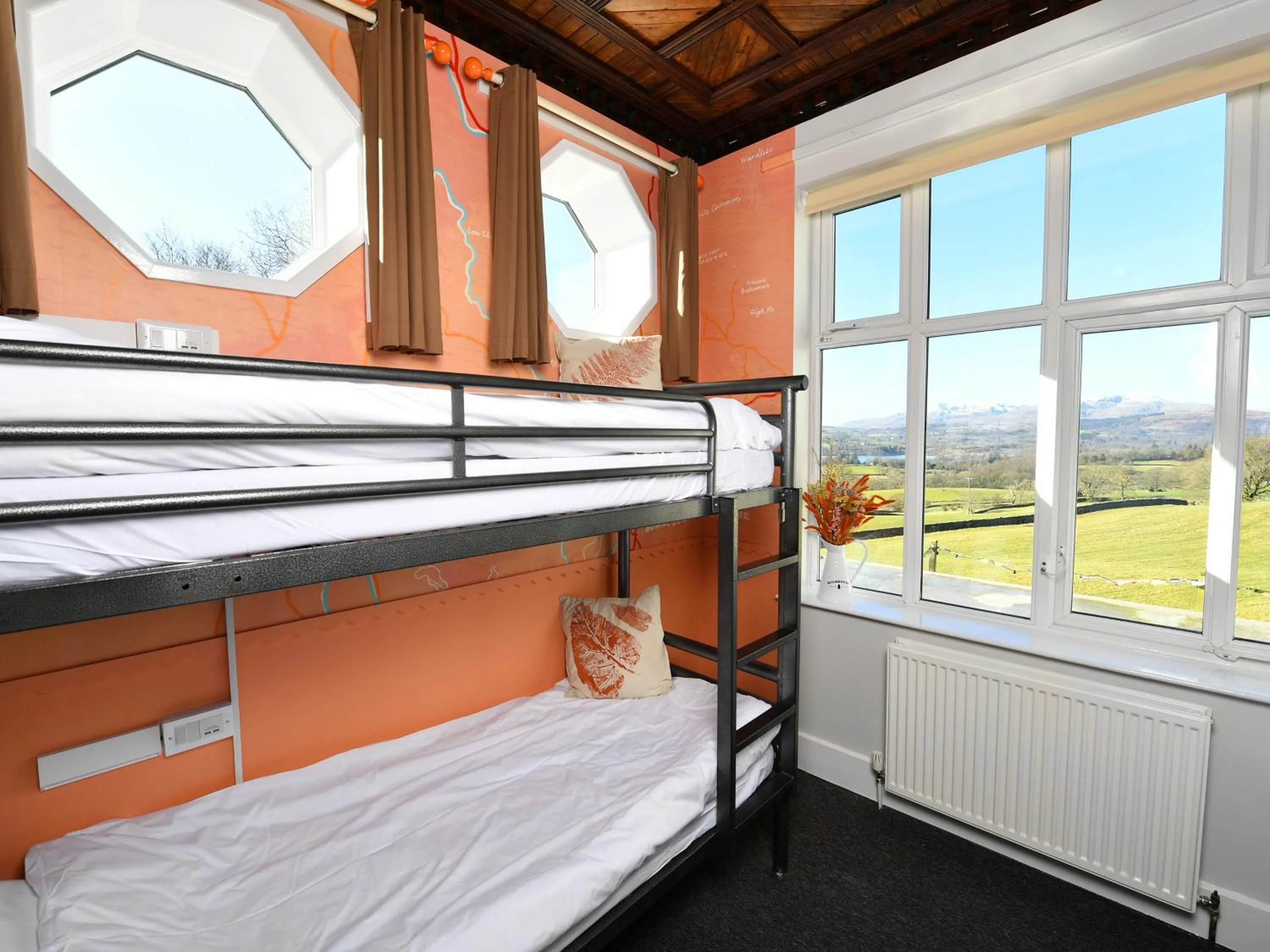 Bedroom in YHA Windermere