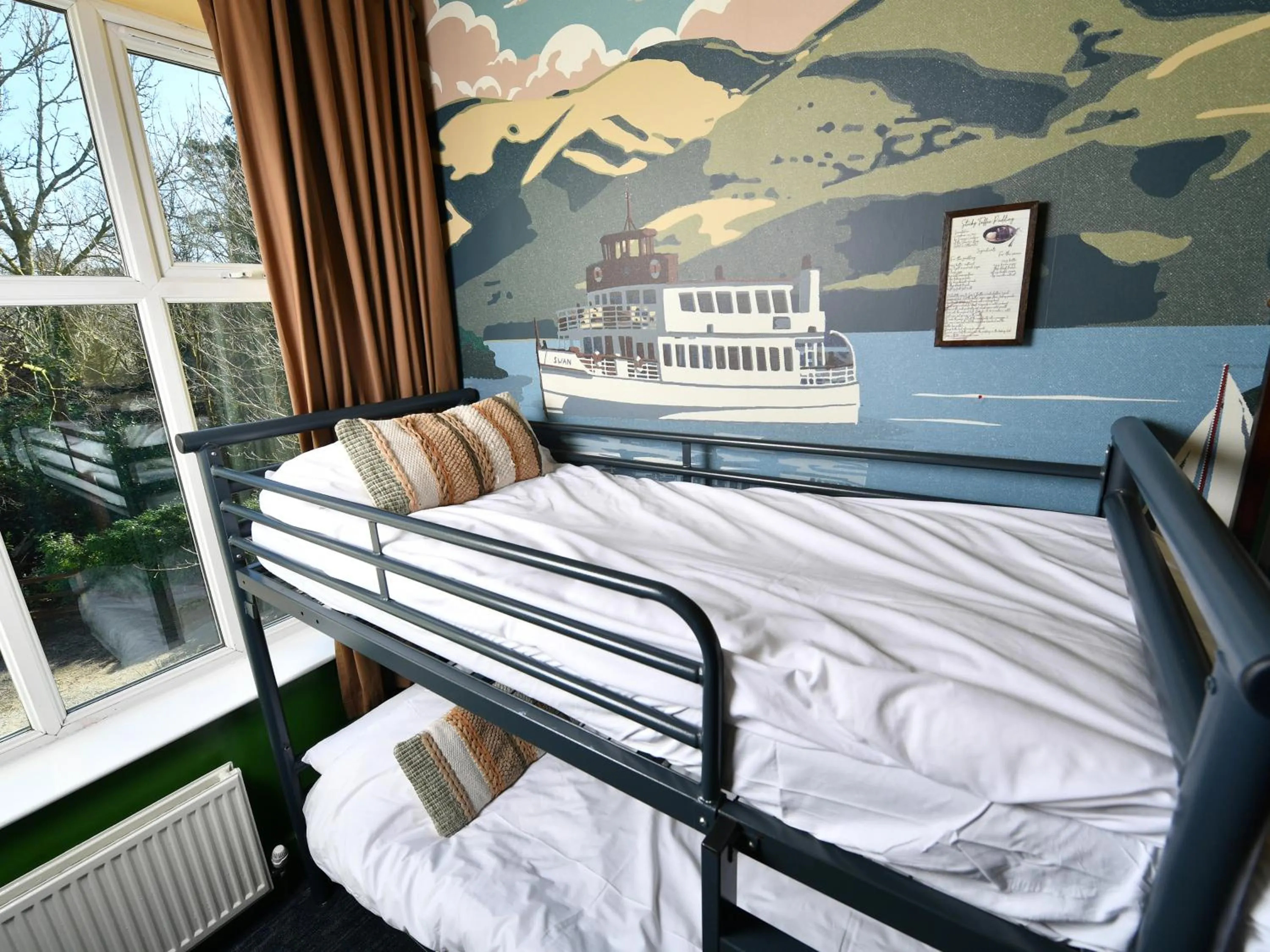 Bedroom in YHA Windermere