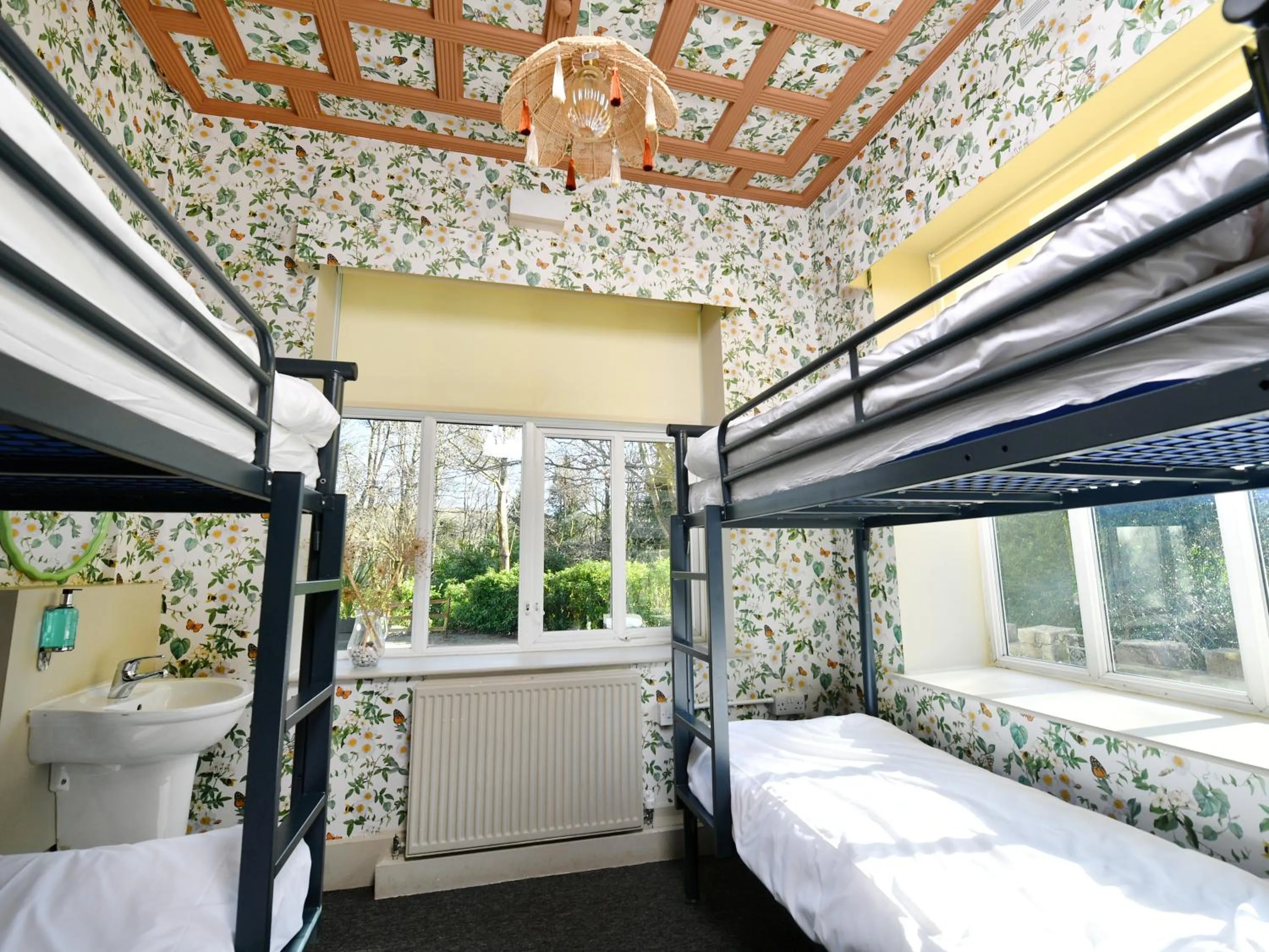 Bedroom in YHA Windermere