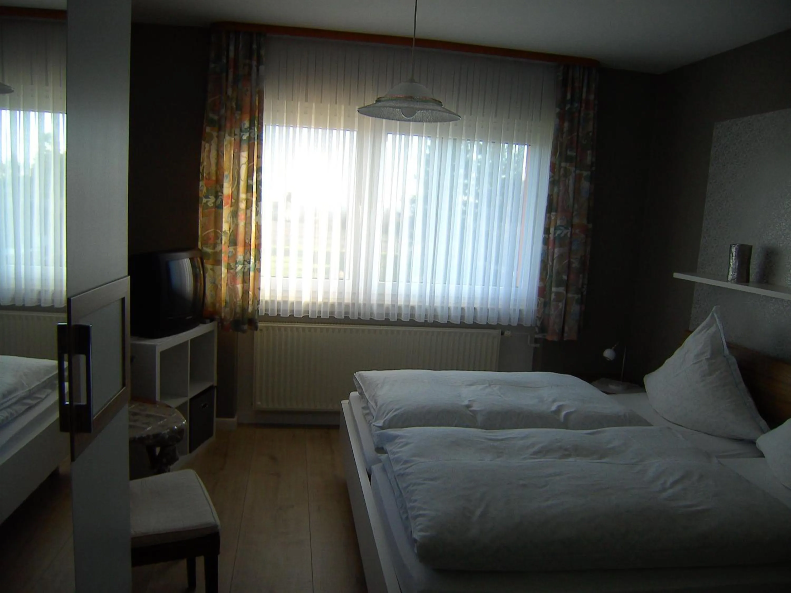 Photo of the whole room, Bed in Pension Kölzer
