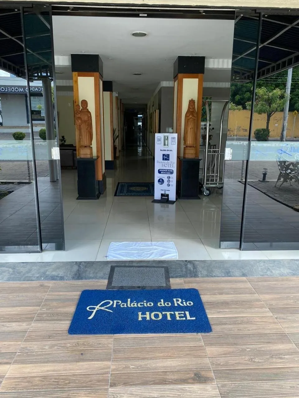 Facade/entrance in Palácio Do Rio Hotel