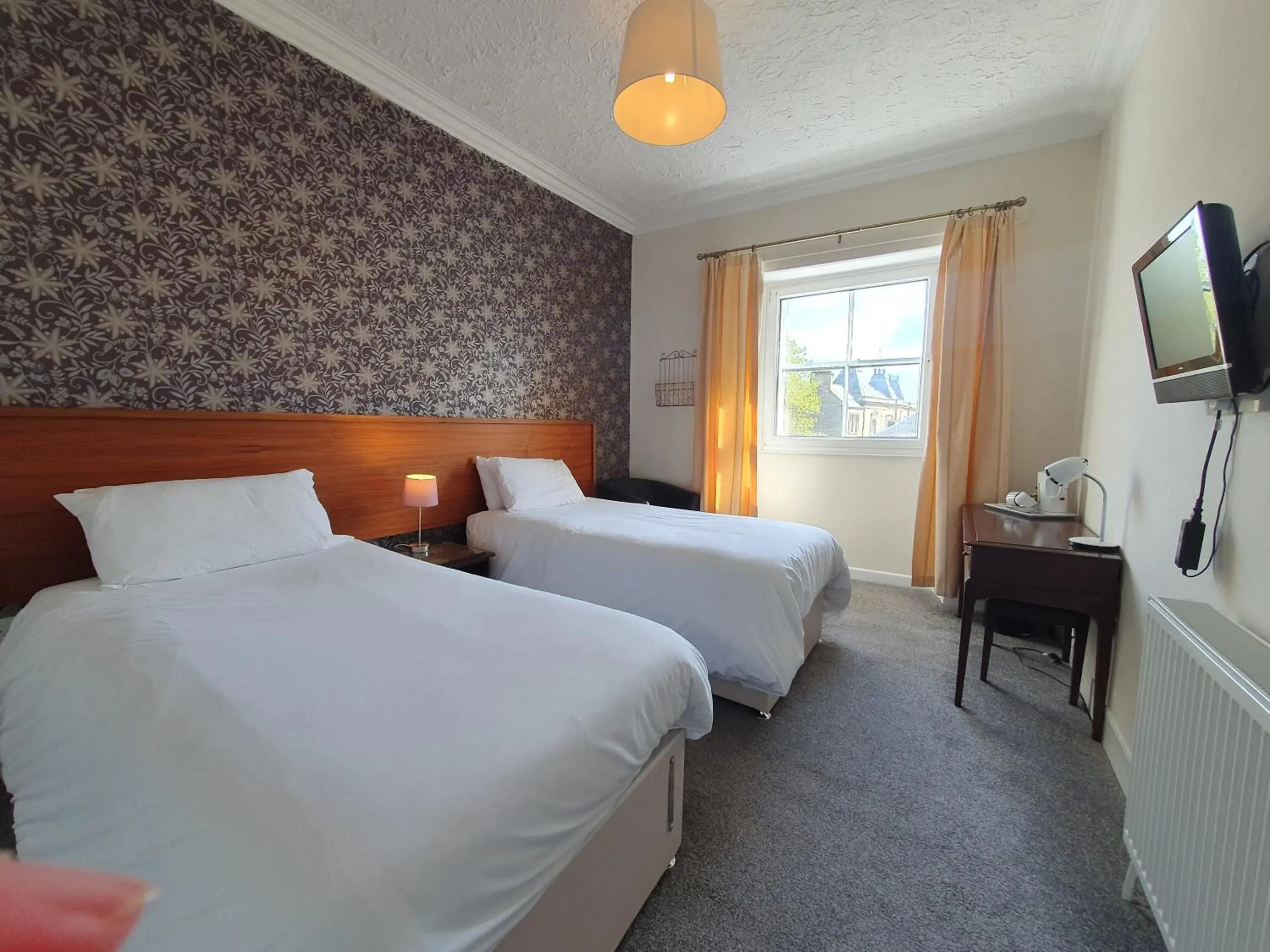 Twin Room in The Royal Hotel Twin Room in The Royal Hotel