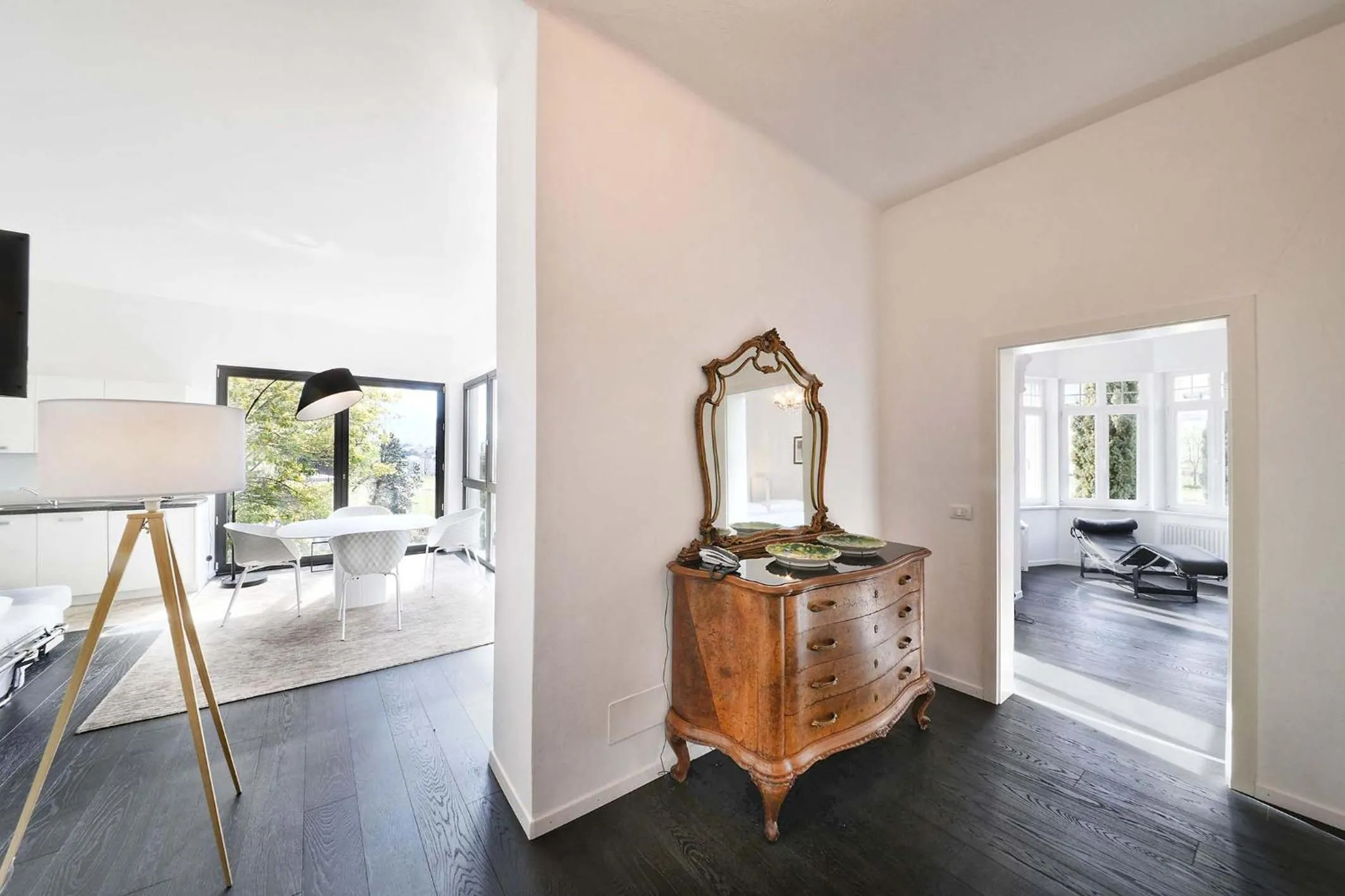 Photo of the whole room in Villa Verdi Apartments