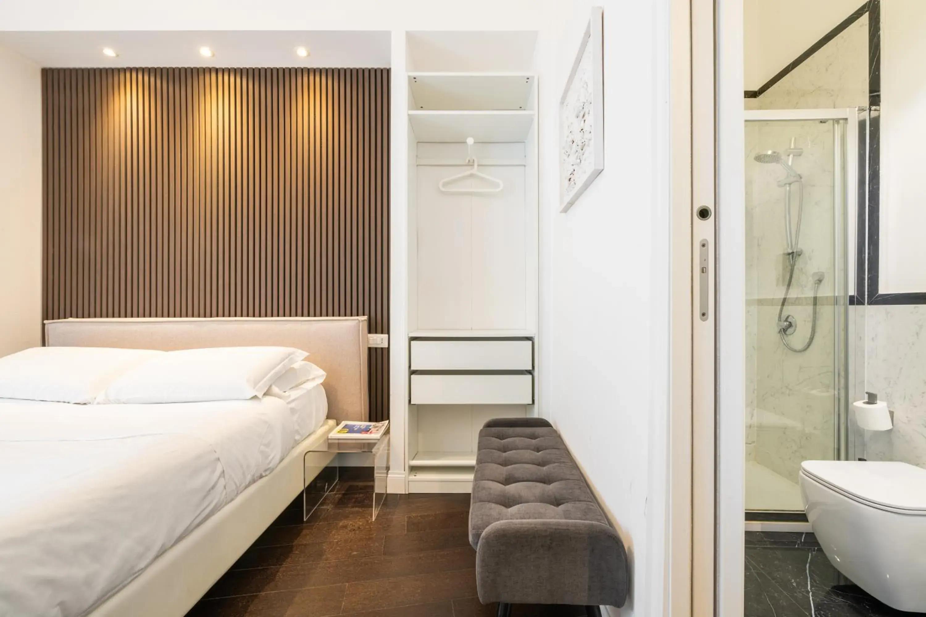 Double Room with Balcony in PLEY Cagliari Boutique Suites Double Room with Balcony in PLEY Cagliari Boutique Suites