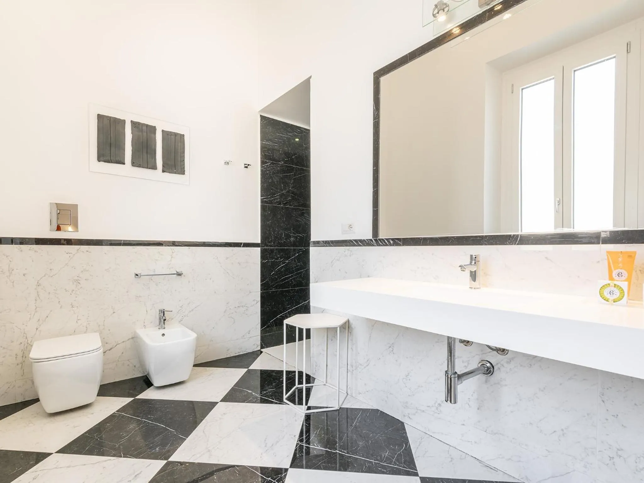 Bathroom in PLEY Cagliari Boutique Suites