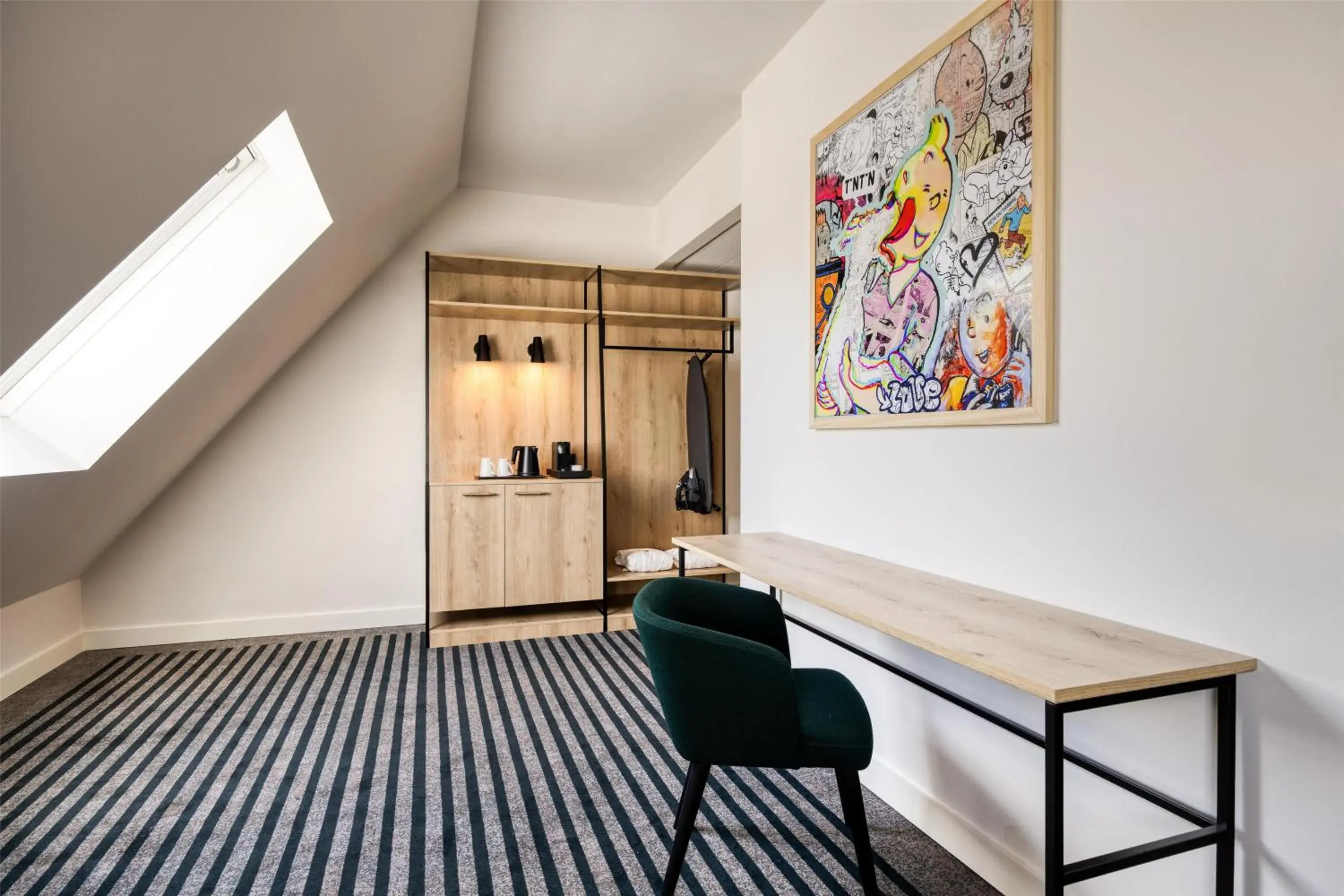 Photo of the whole room in Radisson Hotel Brussels Centre Midi Photo of the whole room in Radisson Hotel Brussels Centre Midi