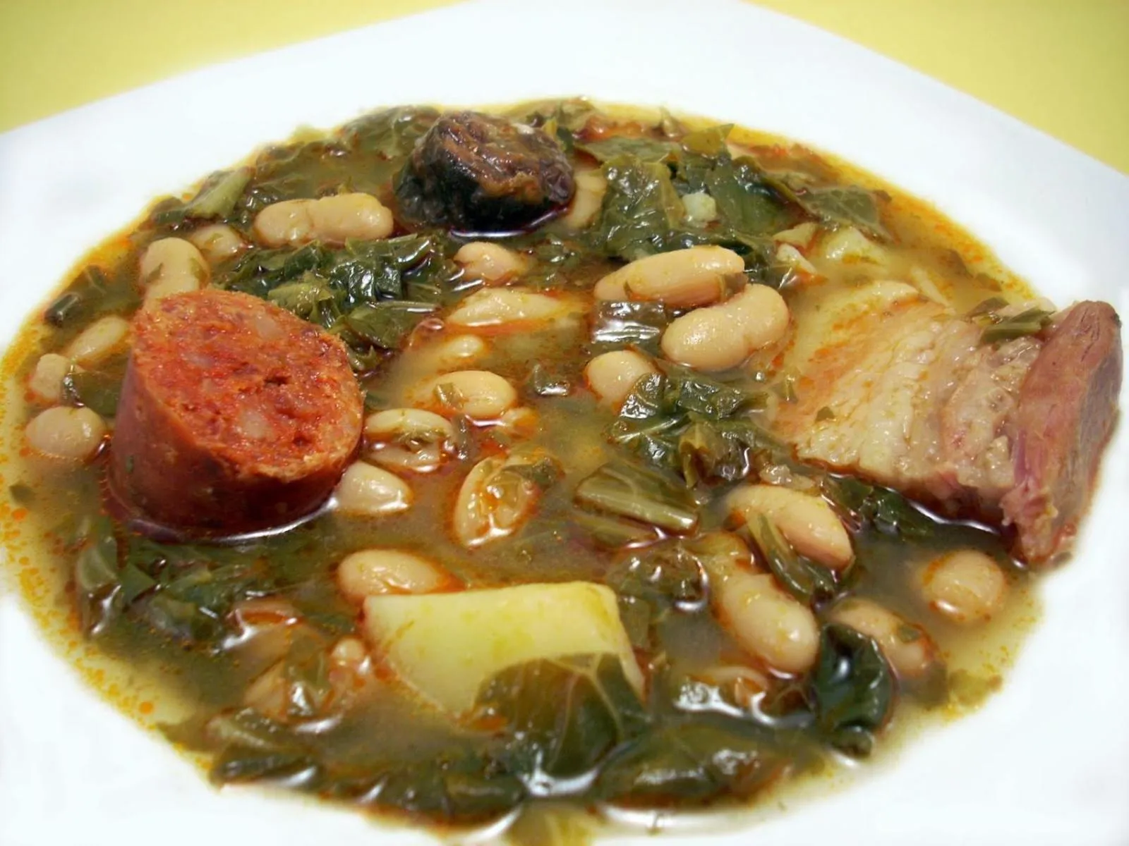 Food in Favila Oviedo