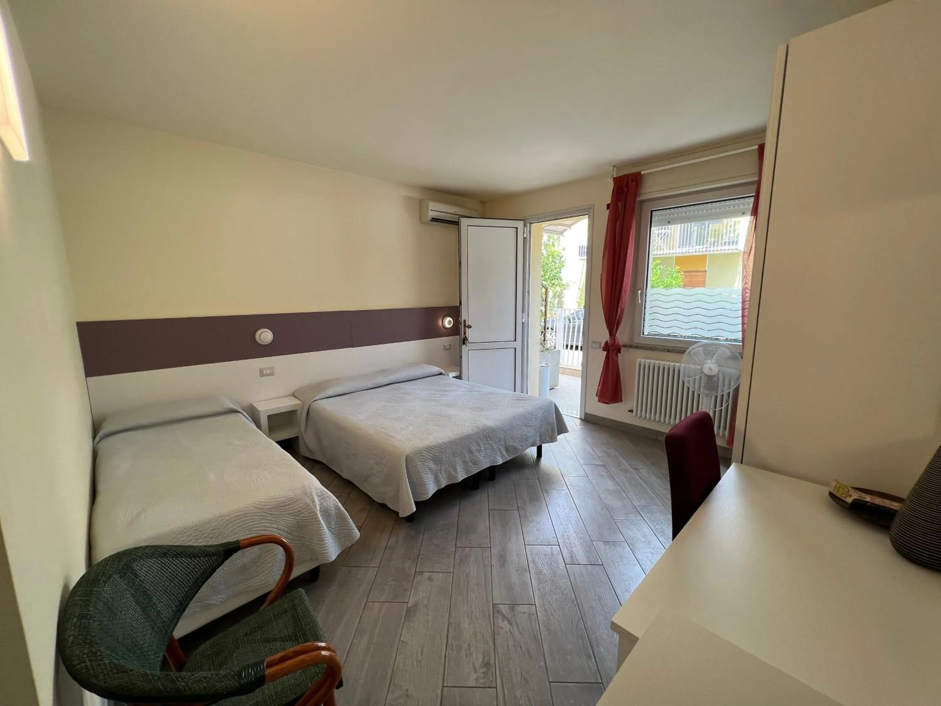 Photo of the whole room in Hotel Locanda Rosy