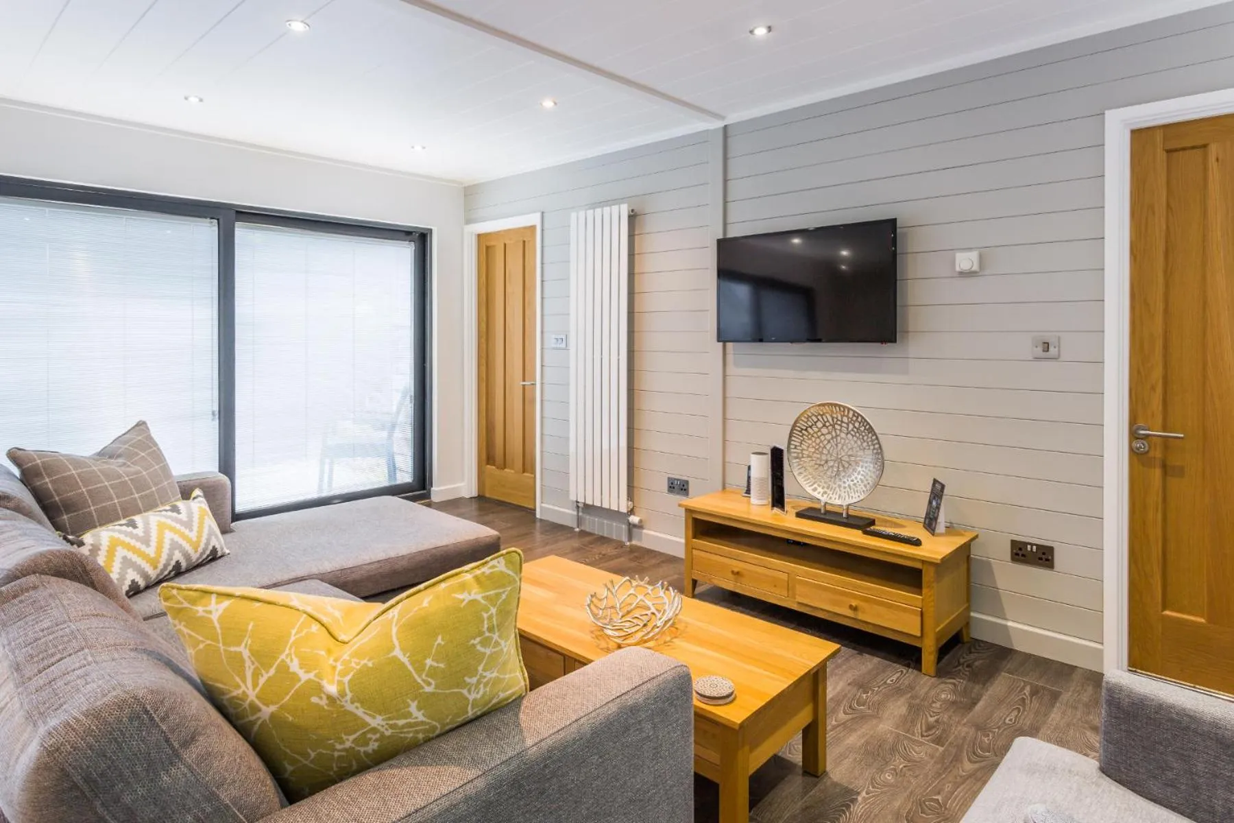 TV and multimedia, Bed in Auchrannie Resort