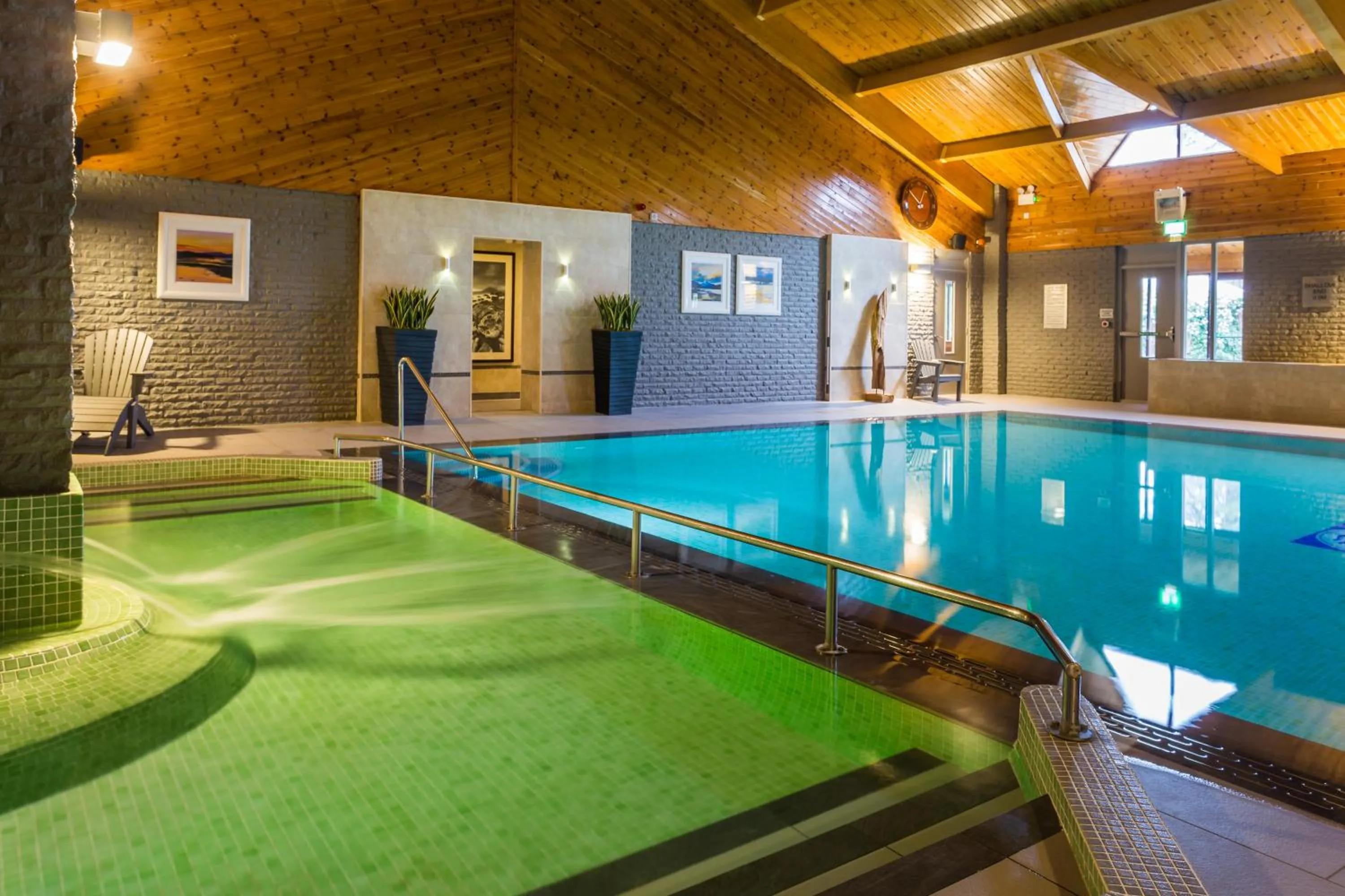 Swimming pool in Auchrannie Resort