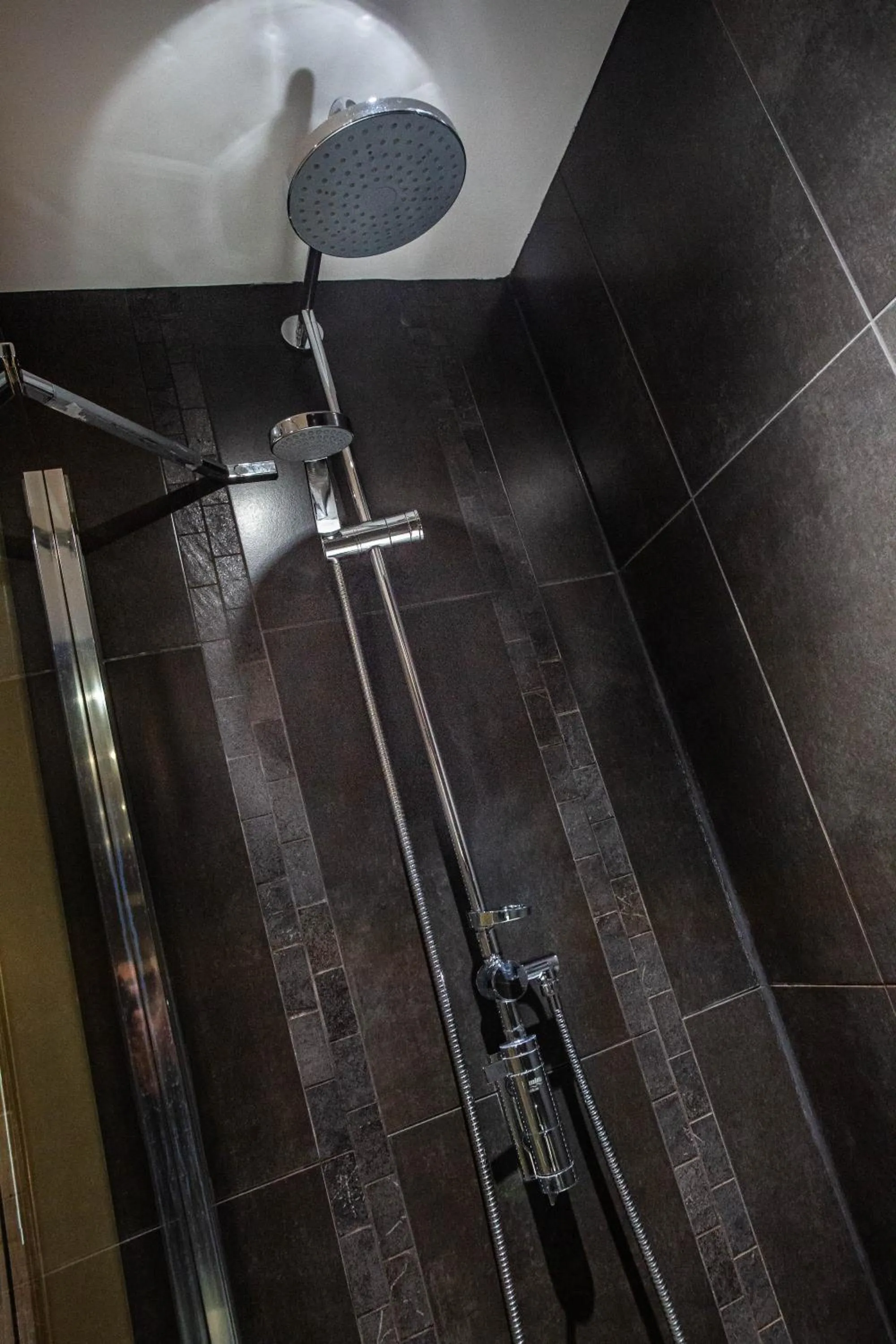 Shower in Auchrannie Resort