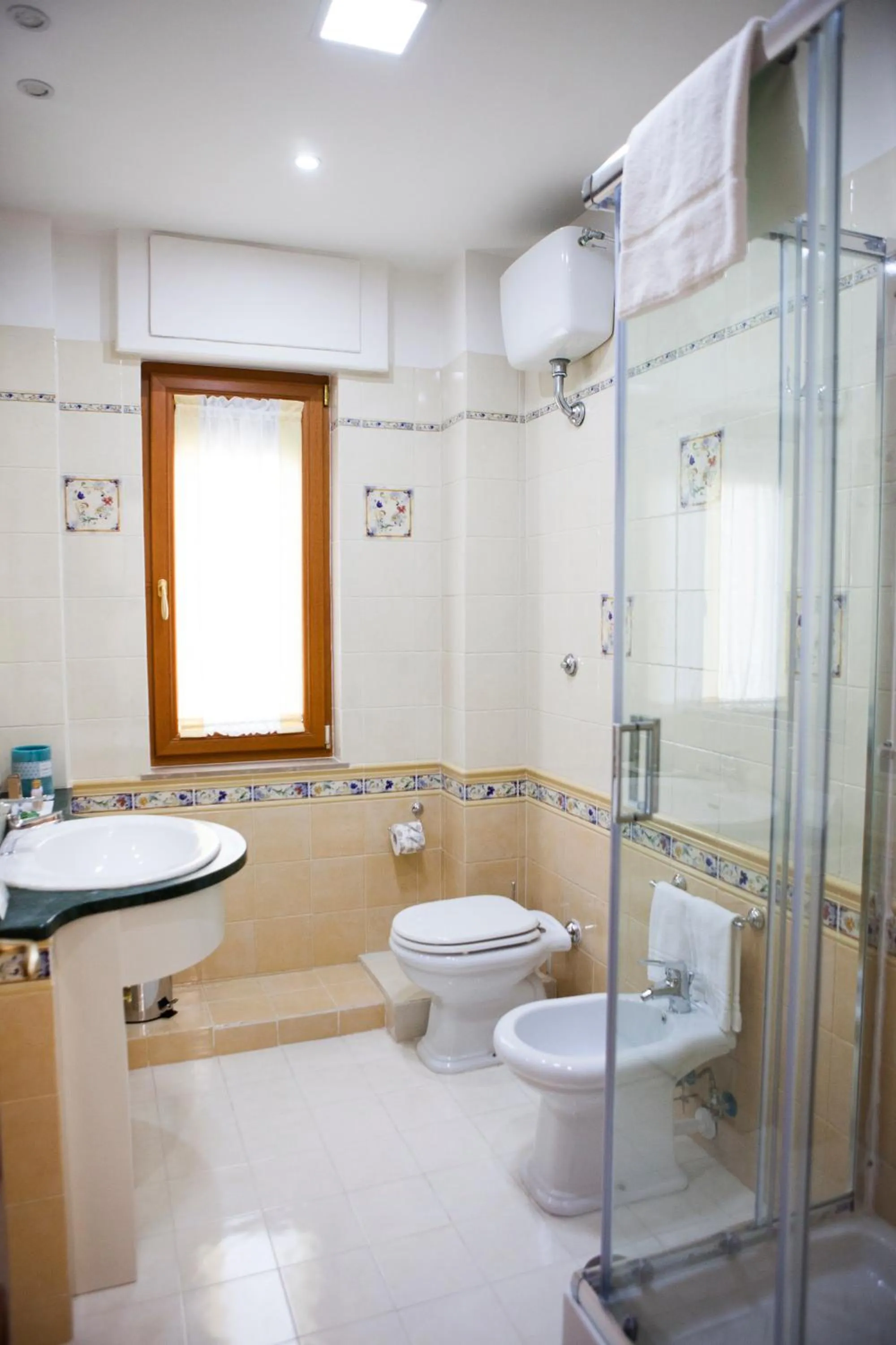 Shower in Isa Guest Rooms