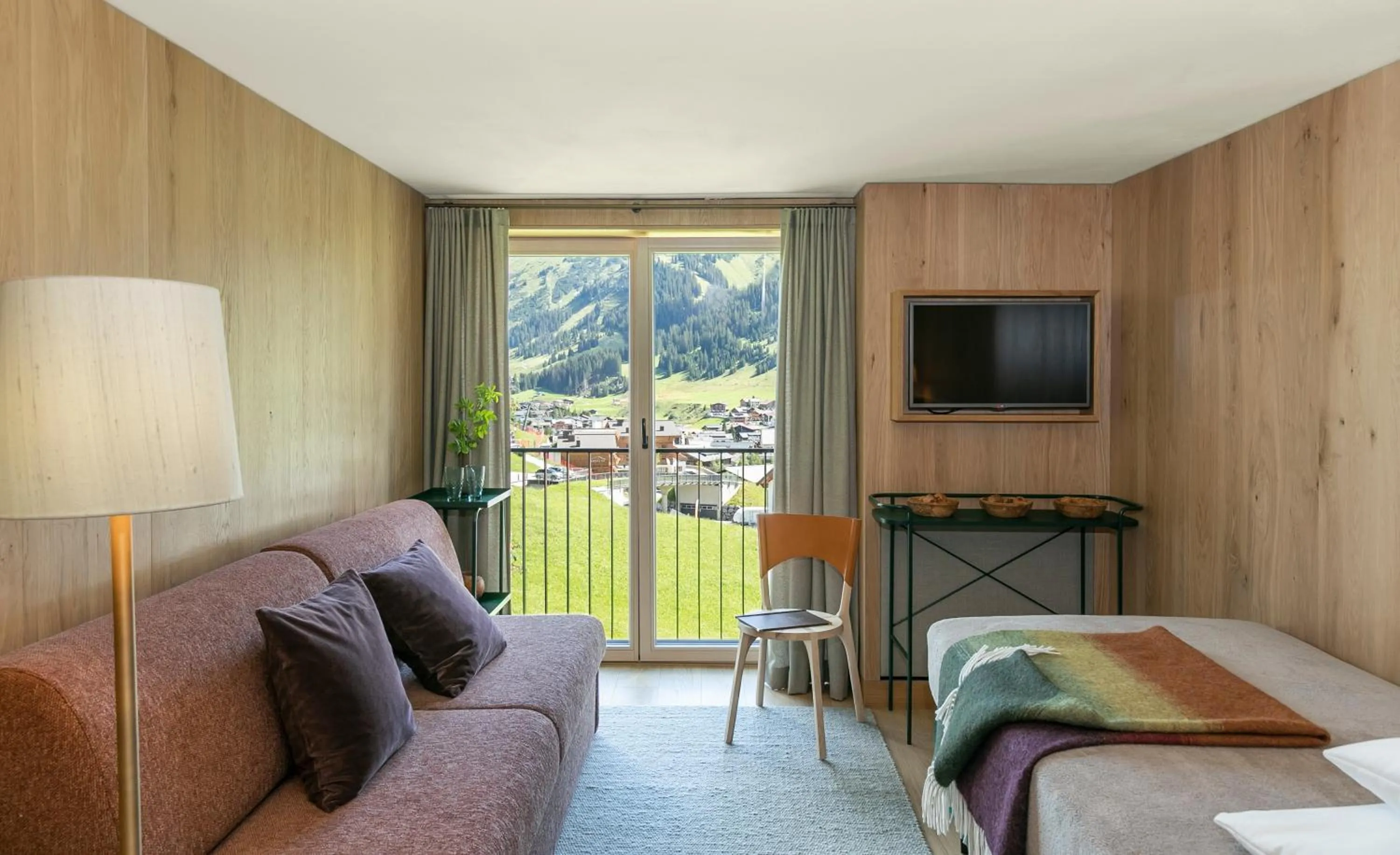 Summer, Bed in Hotel Schranz - Ski In & Ski Out