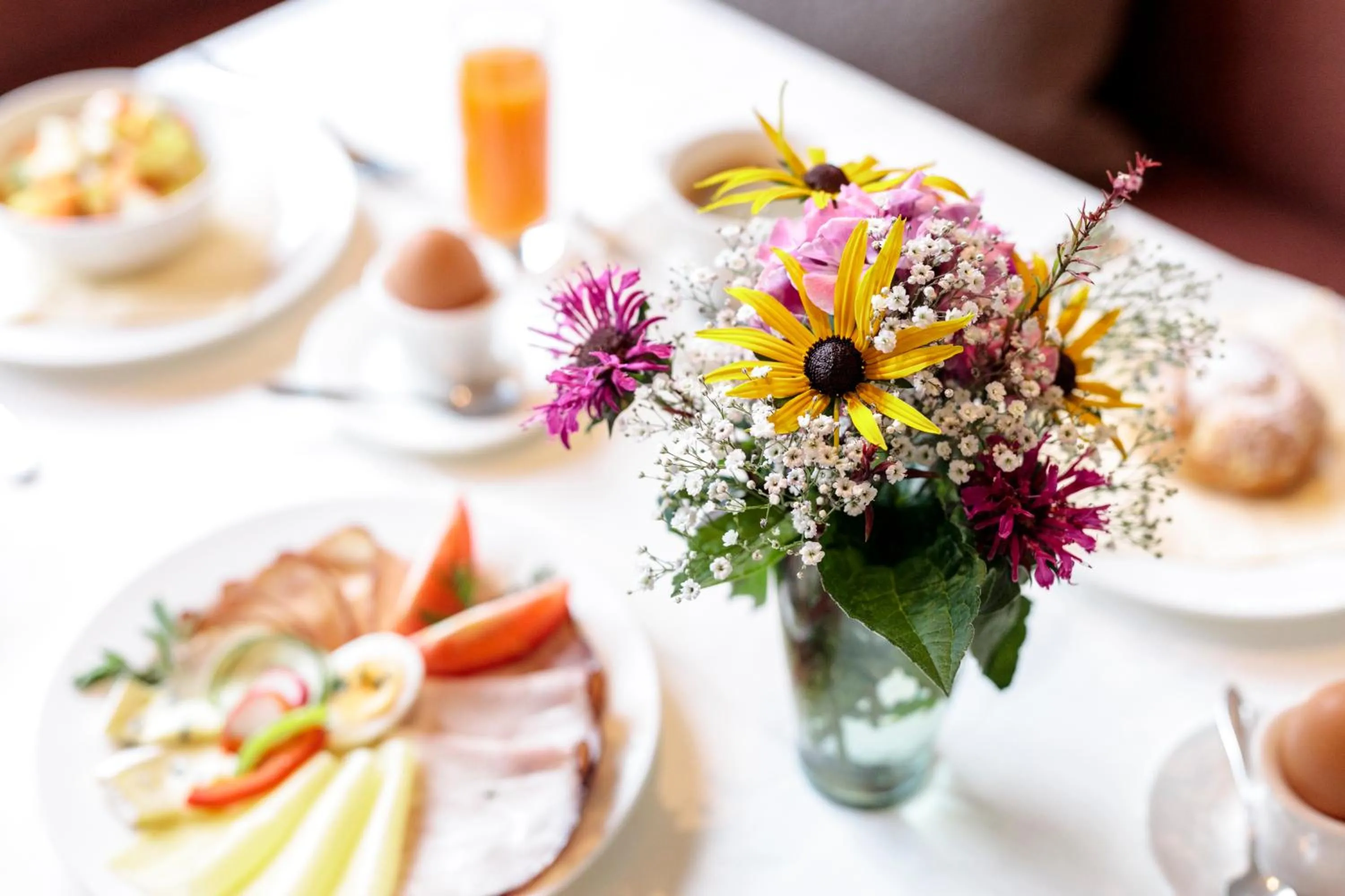 Buffet breakfast in Hotel Schranz - Ski In & Ski Out