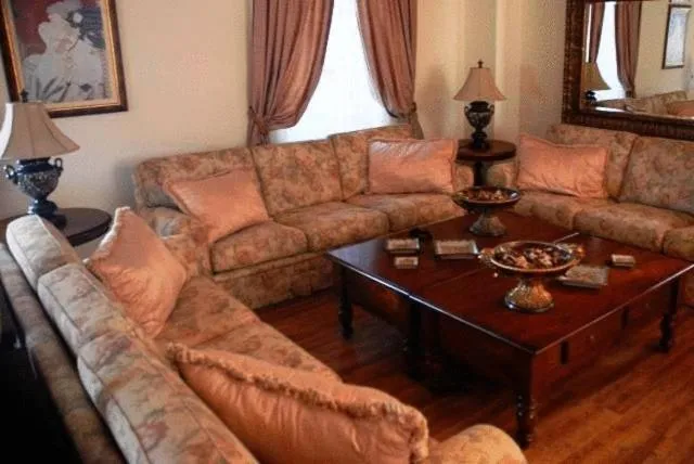 Lounge or bar in Korina Gallery Hotel