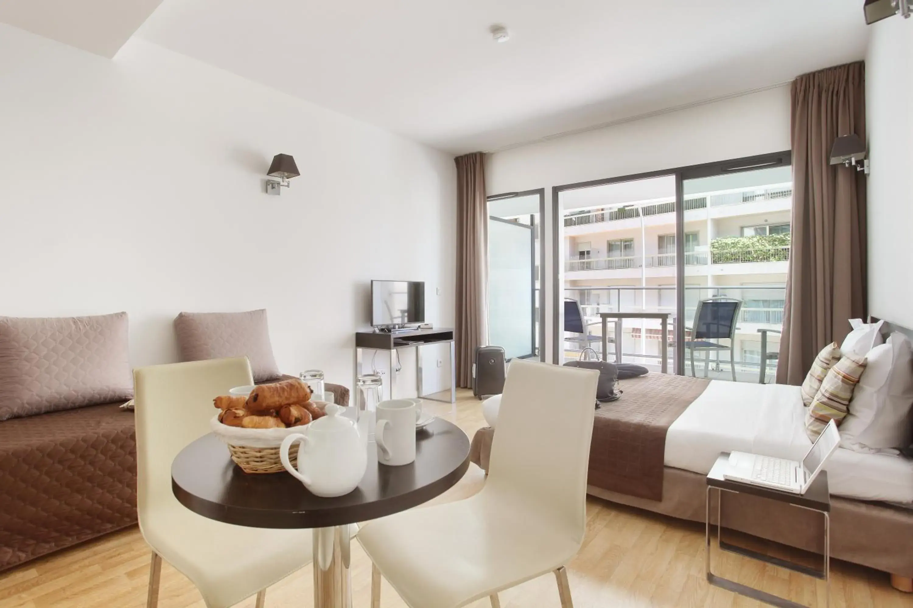 Bedroom in Appart'hôtel Odalys City - Monaco Les Hauts de la Principauté Bedroom in Appart'hôtel Odalys City - Monaco Les Hauts de la Principauté