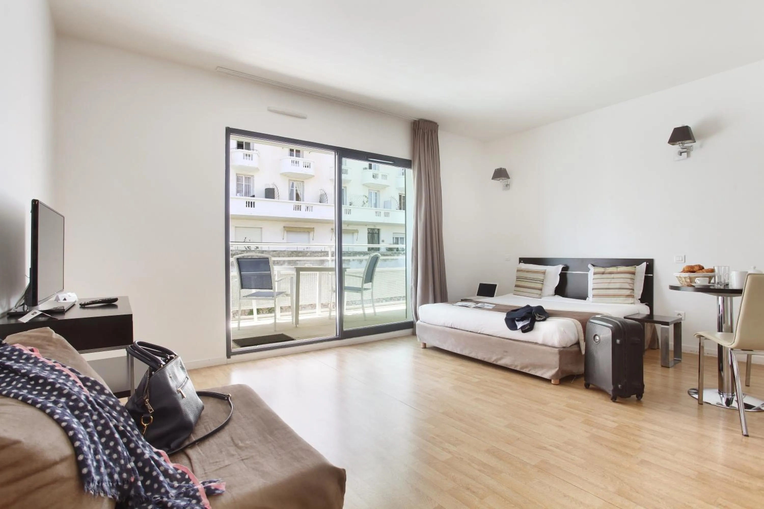Bedroom in Appart'hôtel Odalys City - Monaco Les Hauts de la Principauté