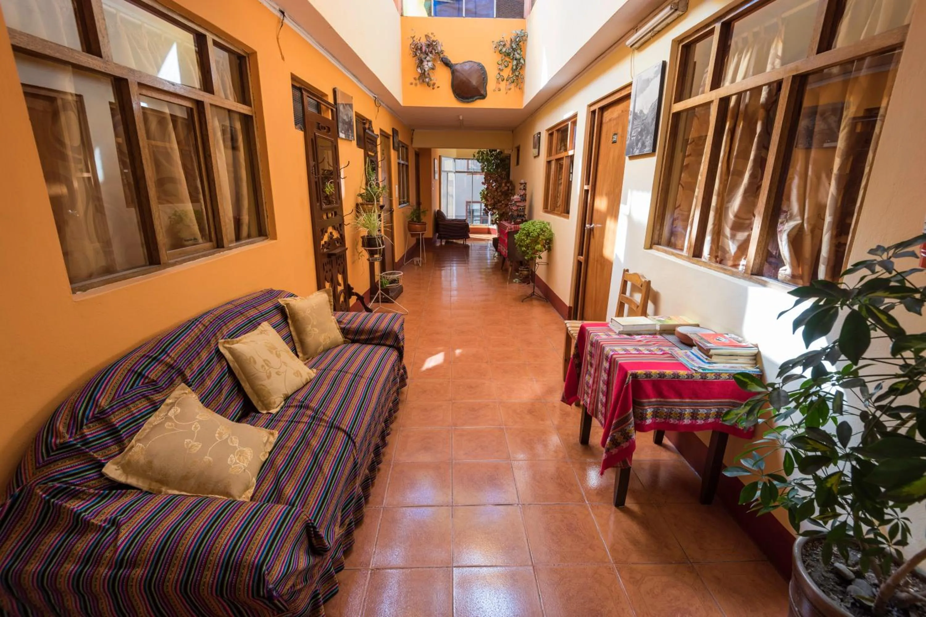 Hotel Galaxia