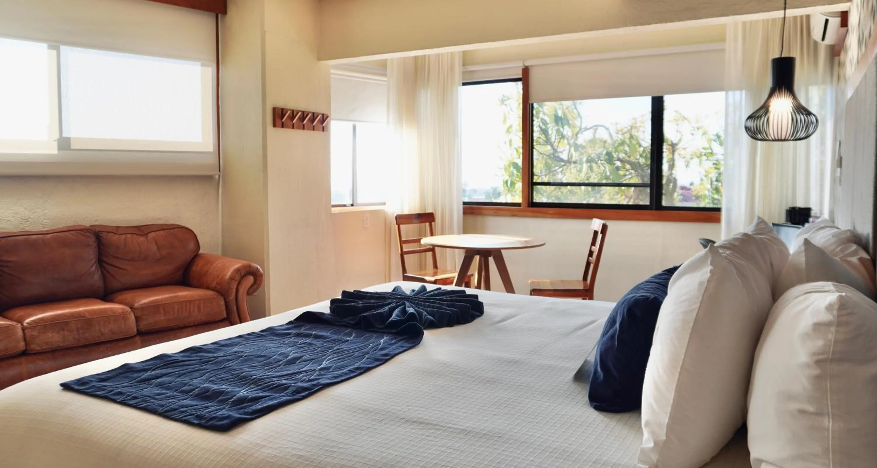 Bed in Comfort Inn Cordoba