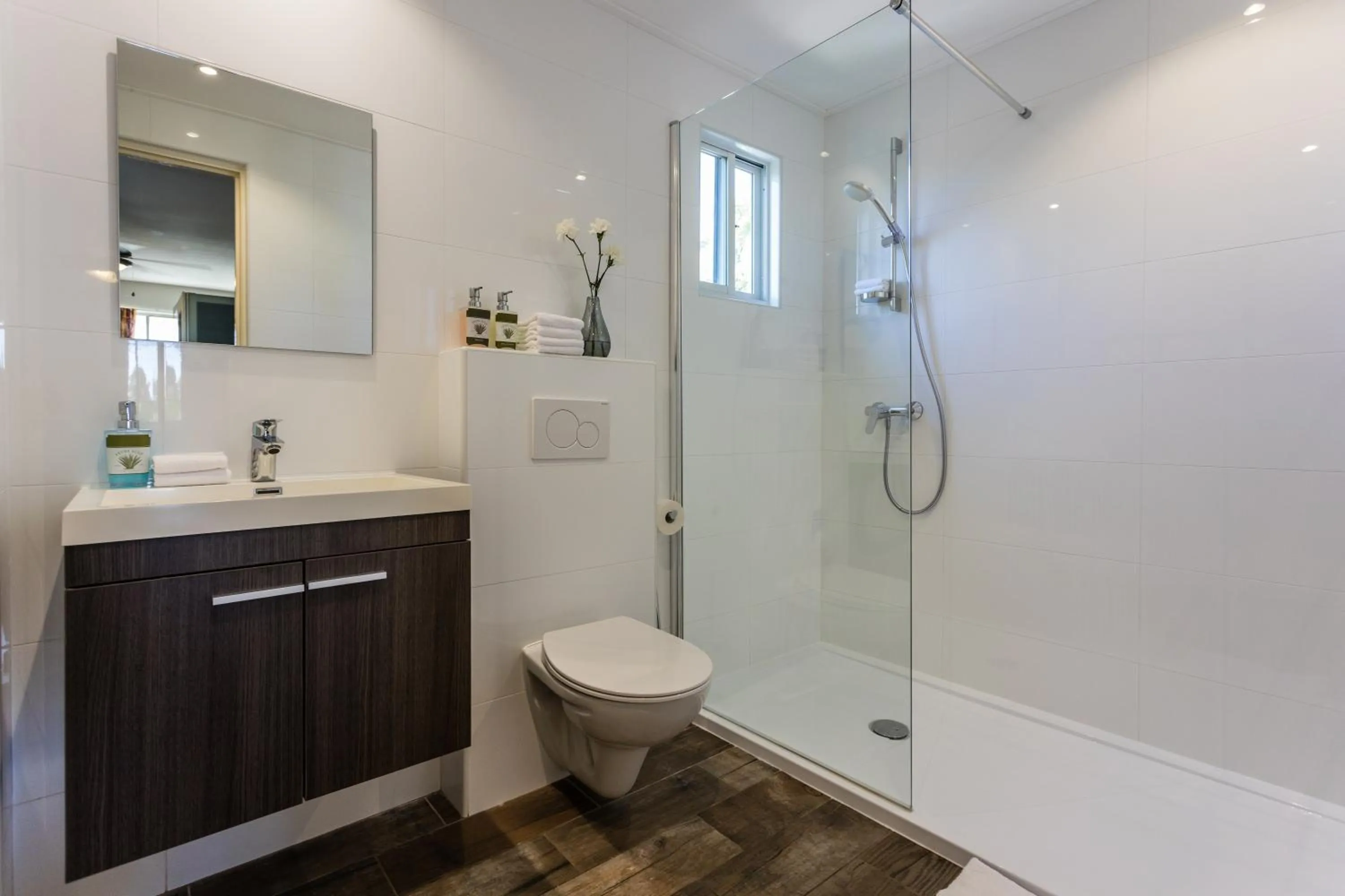 Shower in Paradera Park Aruba