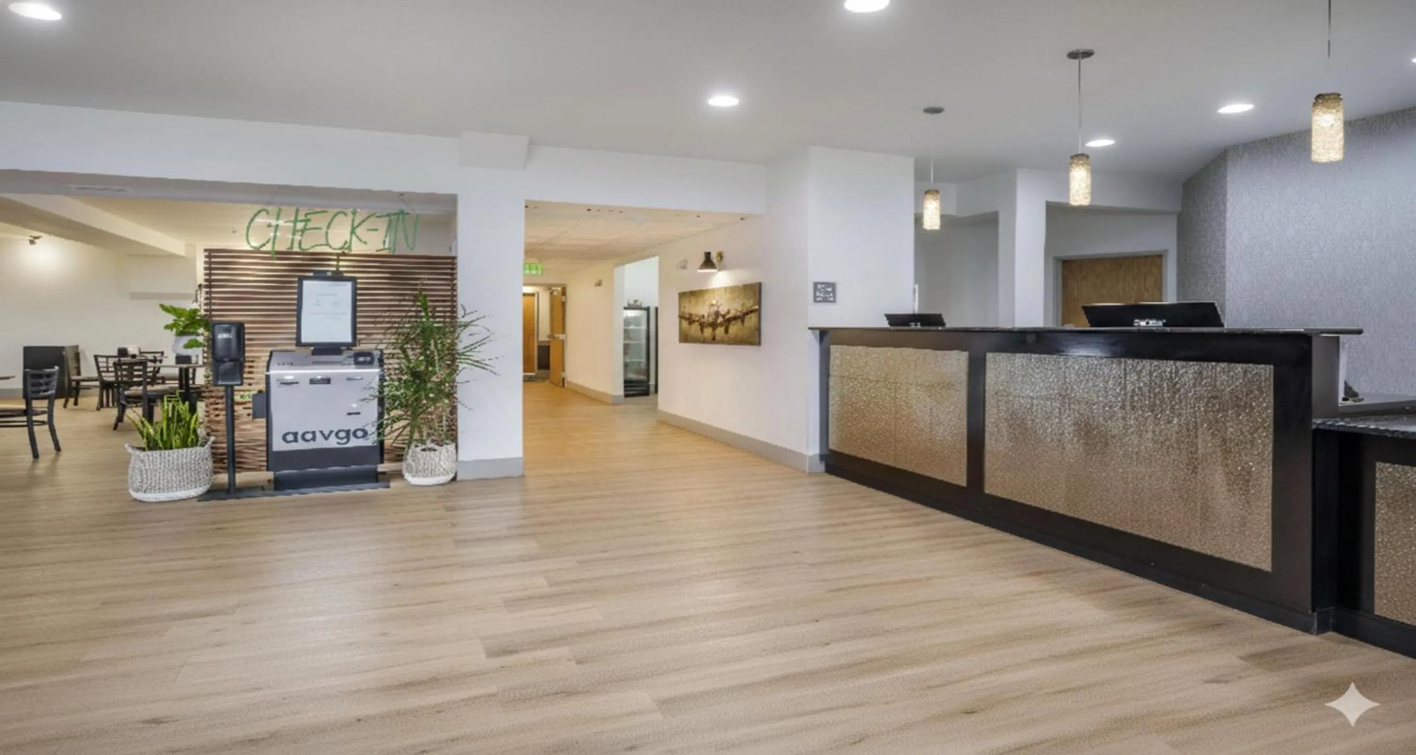 Lobby or reception in Best Western PLUS Peppertree Airport Inn