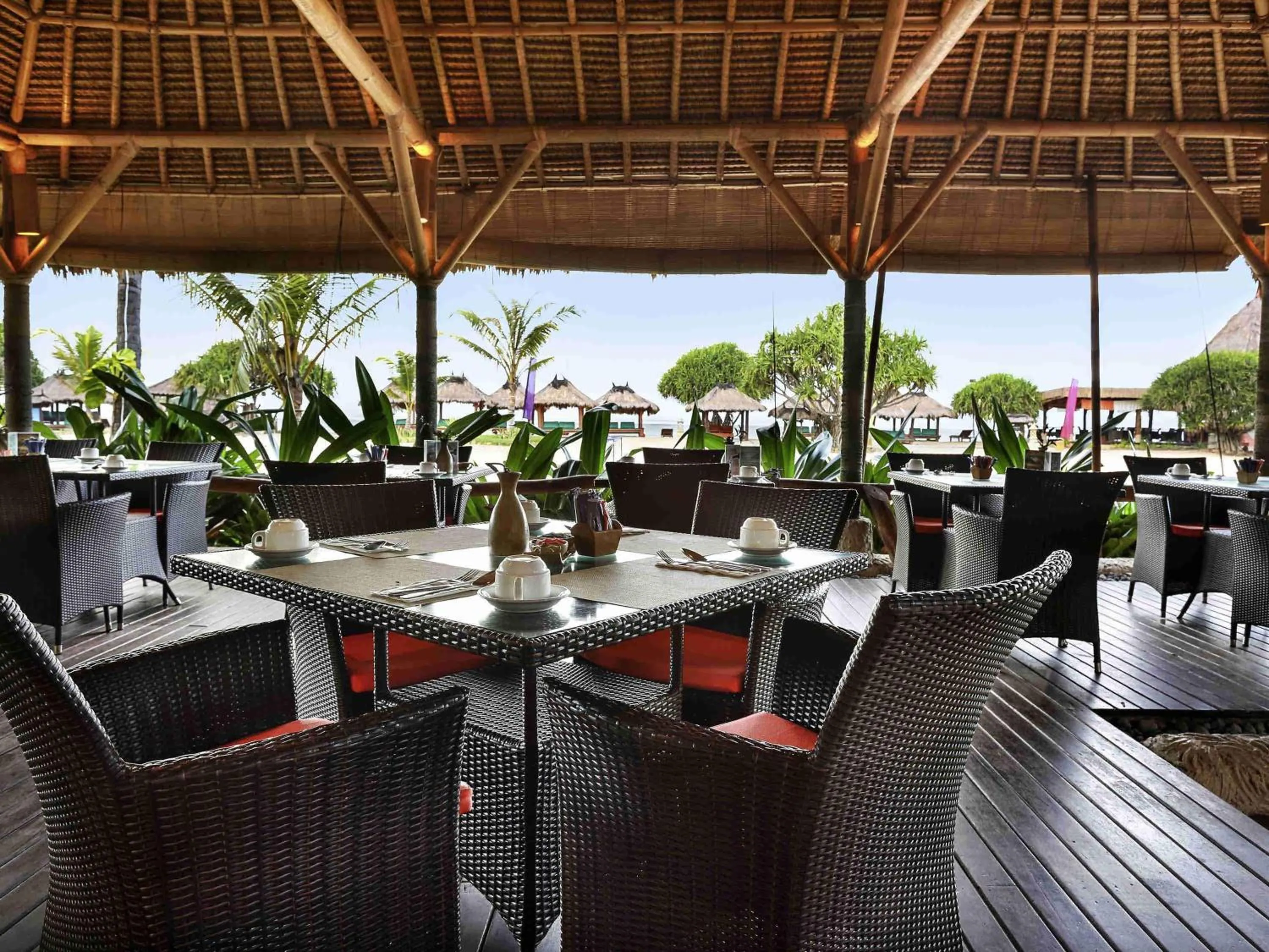 Restaurant/places to eat in Novotel Lombok Resort & Villas