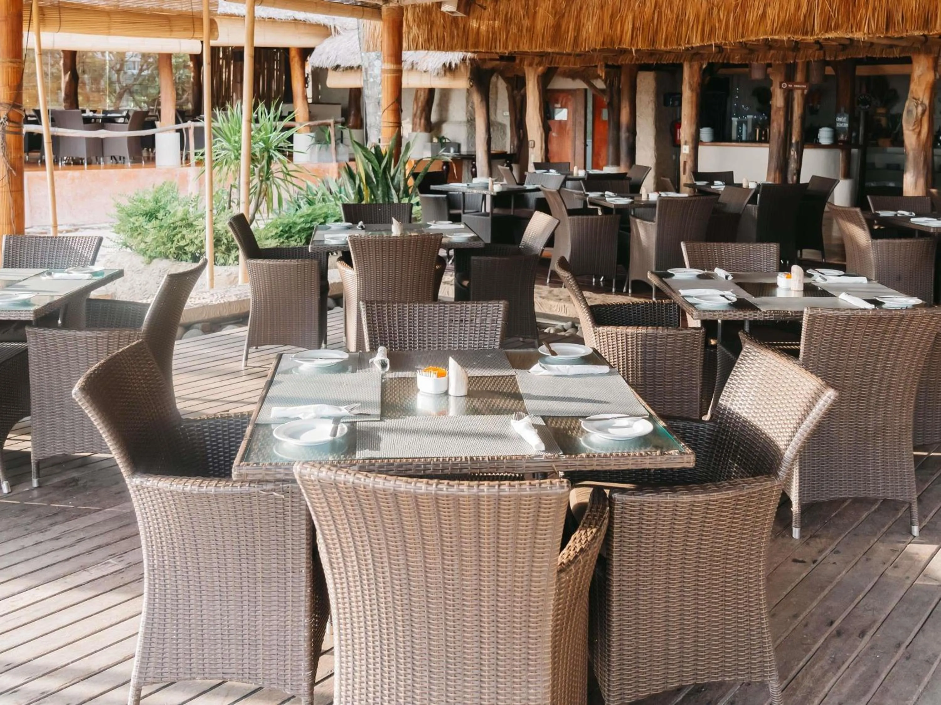 Restaurant/places to eat in Novotel Lombok Resort & Villas