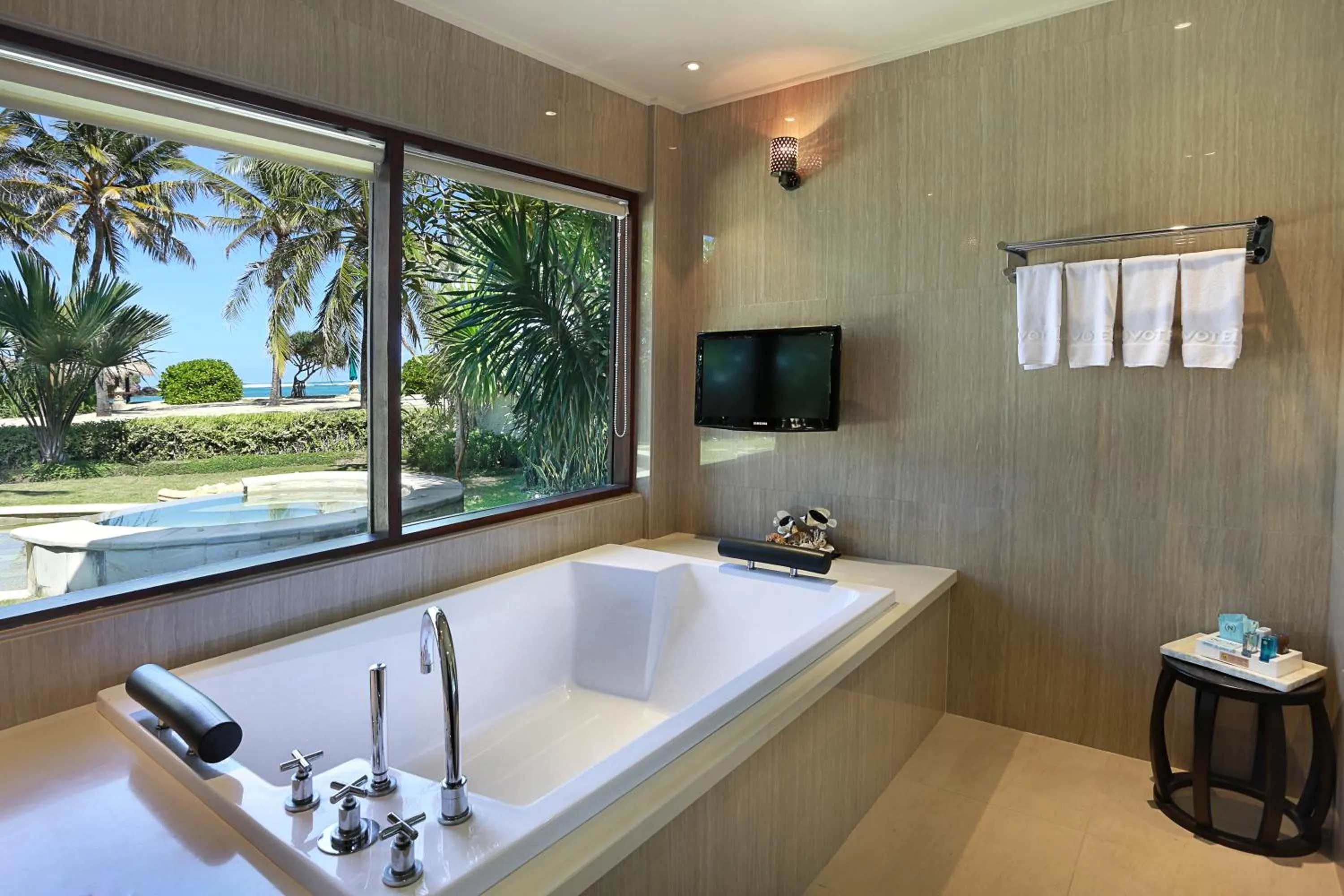 Bathroom in Novotel Lombok Resort & Villas